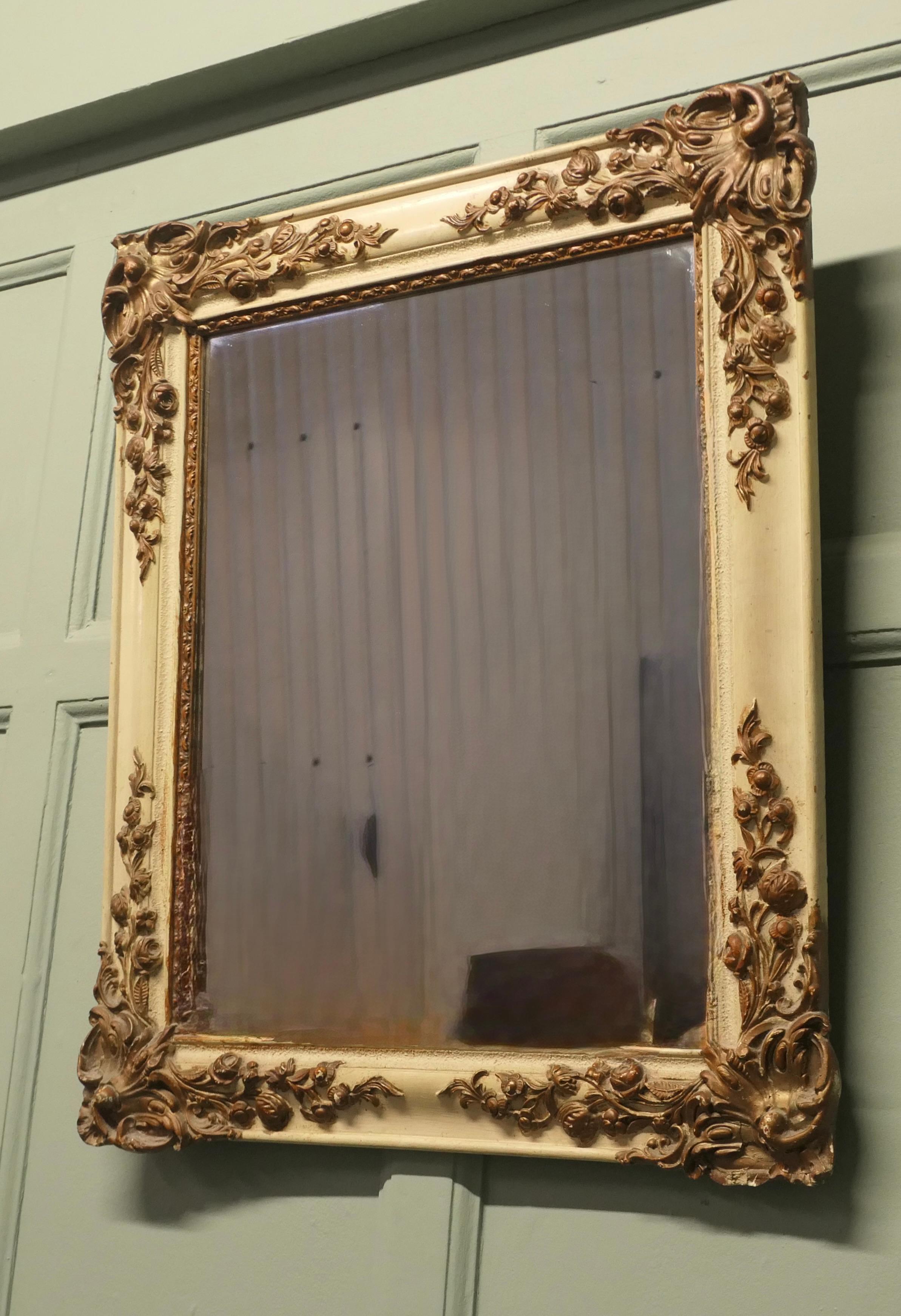 French Rococo Gilt and Cream Wall Mirror In Good Condition For Sale In Godshill, Isle of Wight