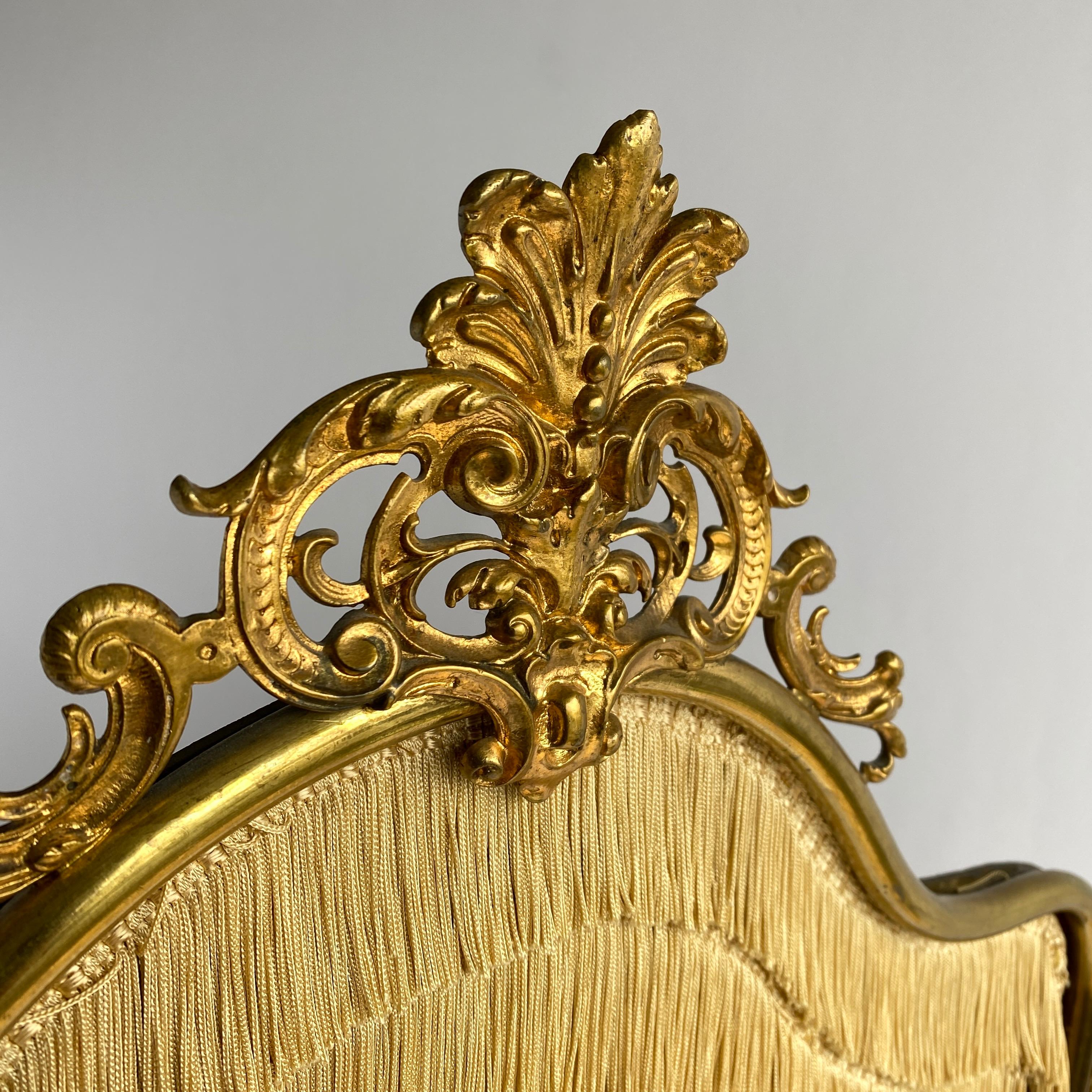 French Rococo Gilt and Velvet Embroidered Fire Screen 1