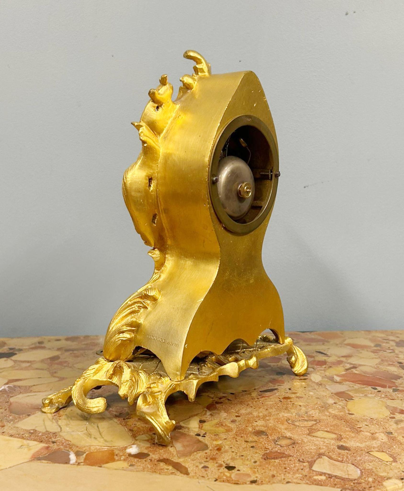 French Rococo Mantel Clock Gilt Antique 1880 In Good Condition For Sale In Potters Bar, GB