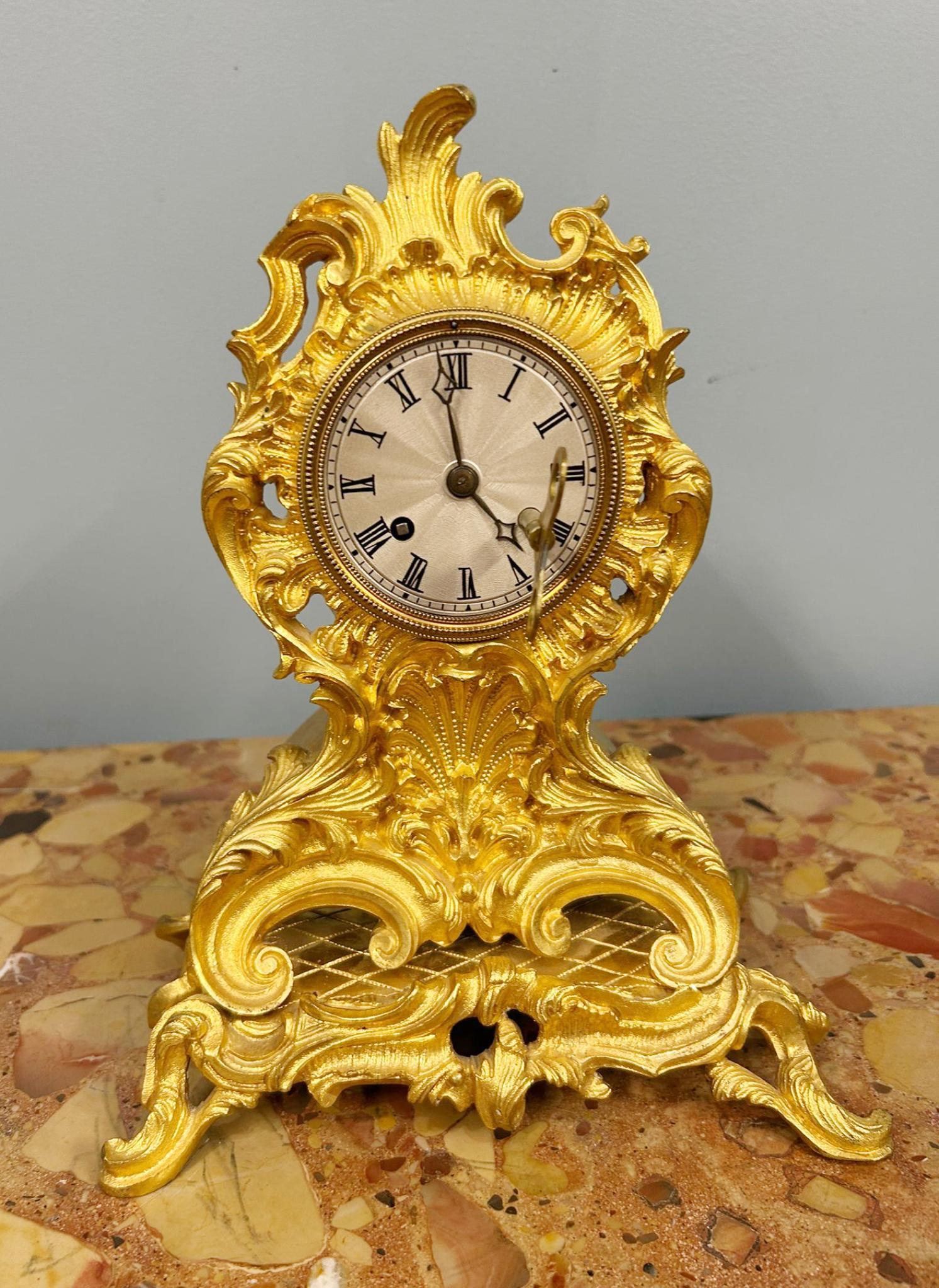 French Rococo Mantel Clock Gilt Antique 1880 For Sale 3