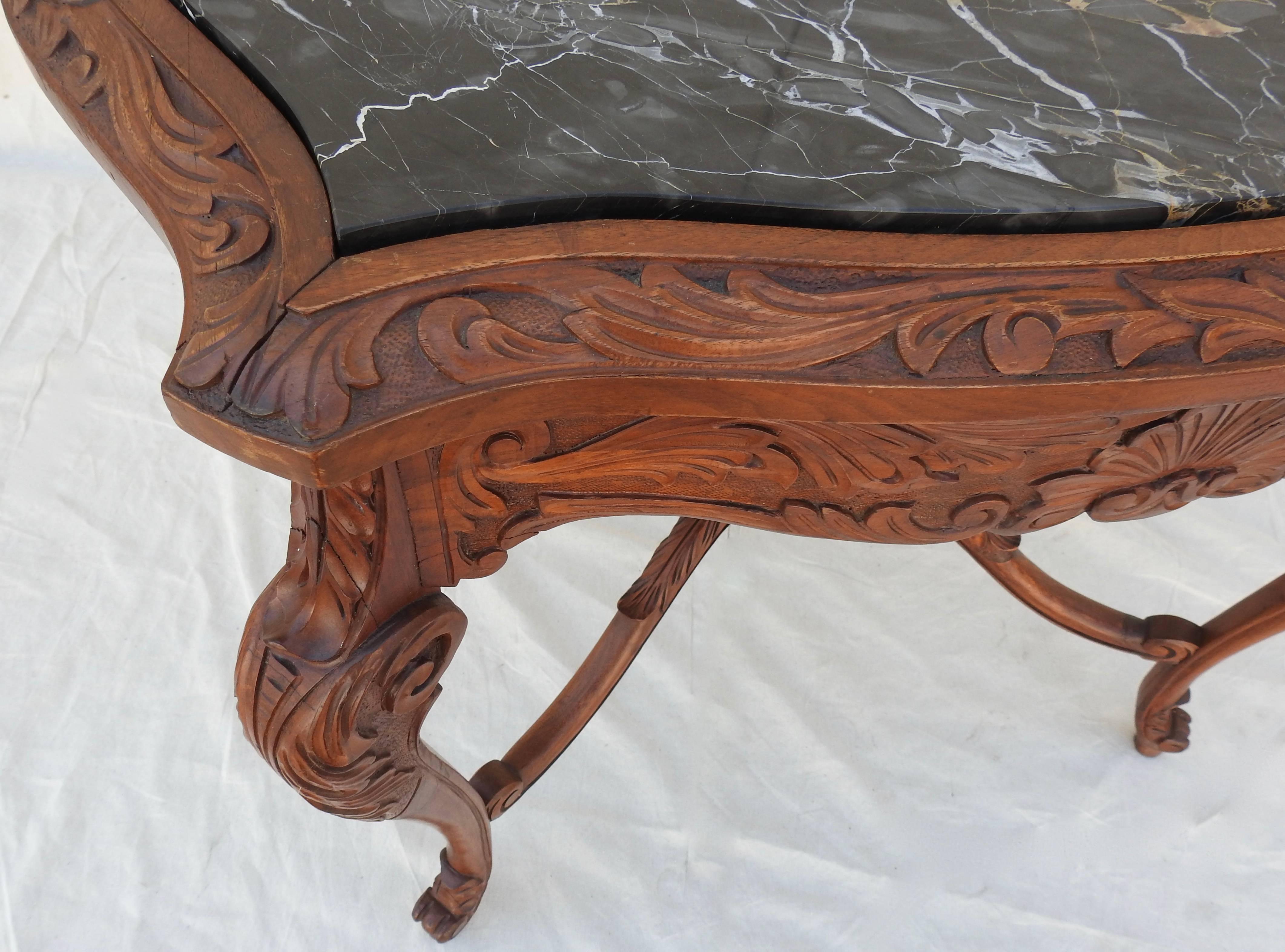 French Rococo Marble-Top Walnut Table For Sale 10