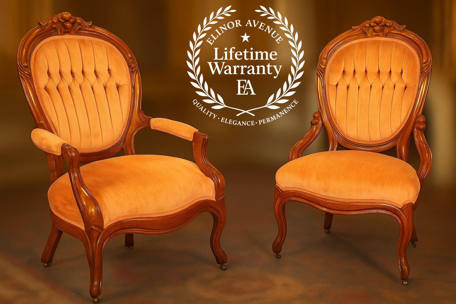 Ajoutez un charme royal à votre intérieur avec ce superbe ensemble de chaises néo-rococo françaises - un mélange exquis d'artisanat, de confort et d'art décoratif.

L'ensemble comprend :

Le fauteuil d'un gentleman - généreux, imposant et richement