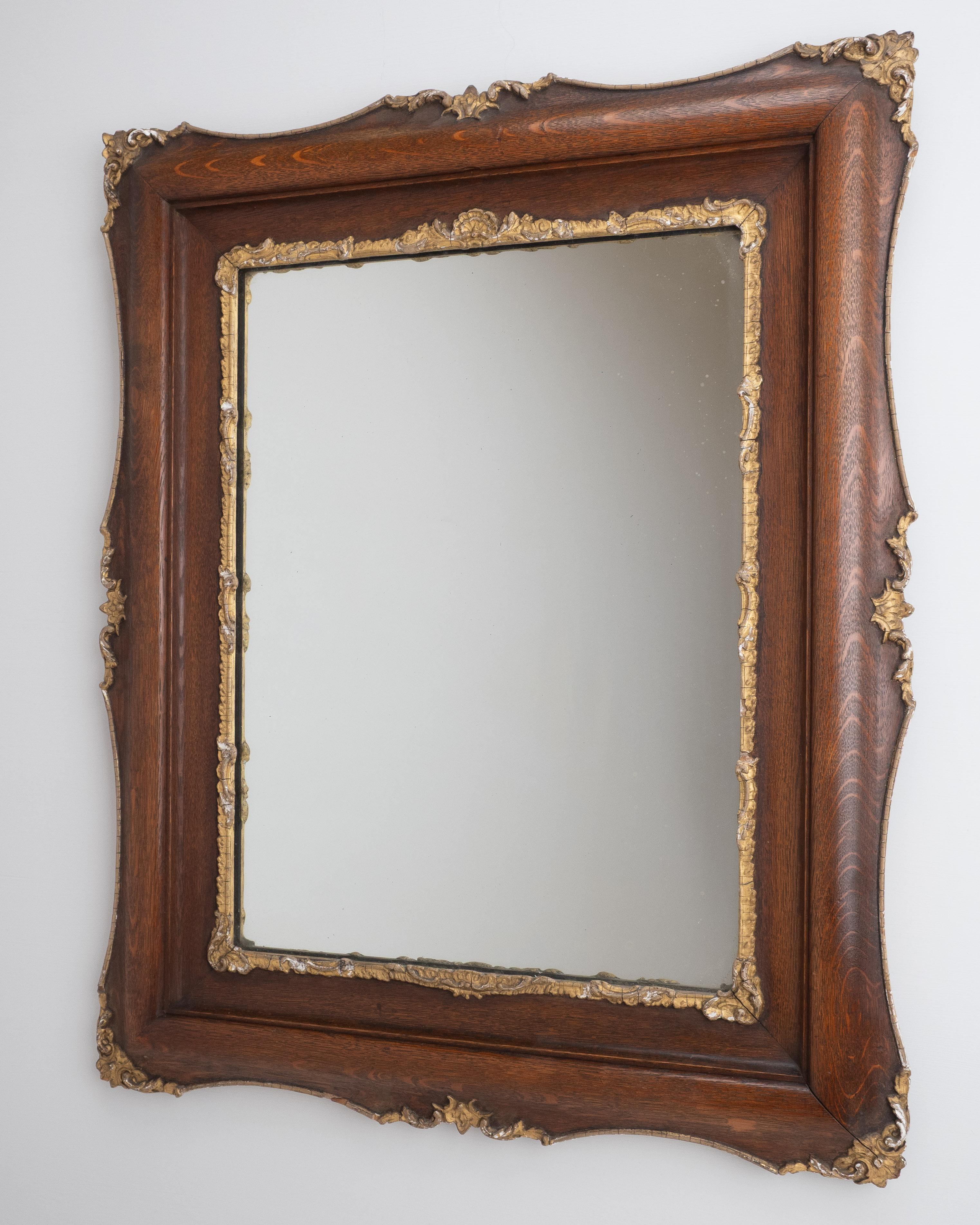 Espejo de pared de roble y gesso dorado del renacimiento rococó francés Circa 1880 (c19º Luis XV) en venta 8