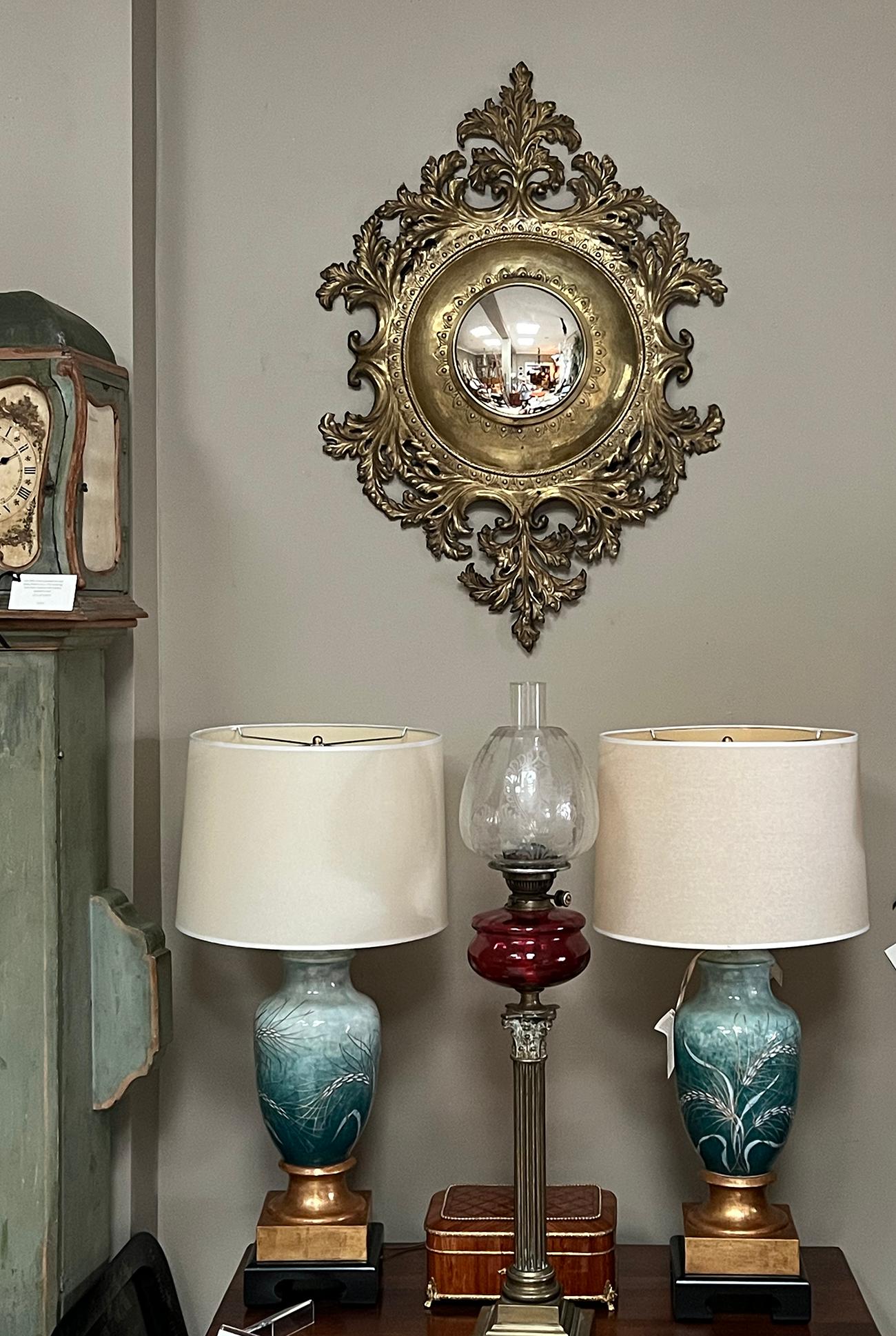 French Rococo Revival Repoussé and Cut Brass Foliate Convex Mirror For Sale 3