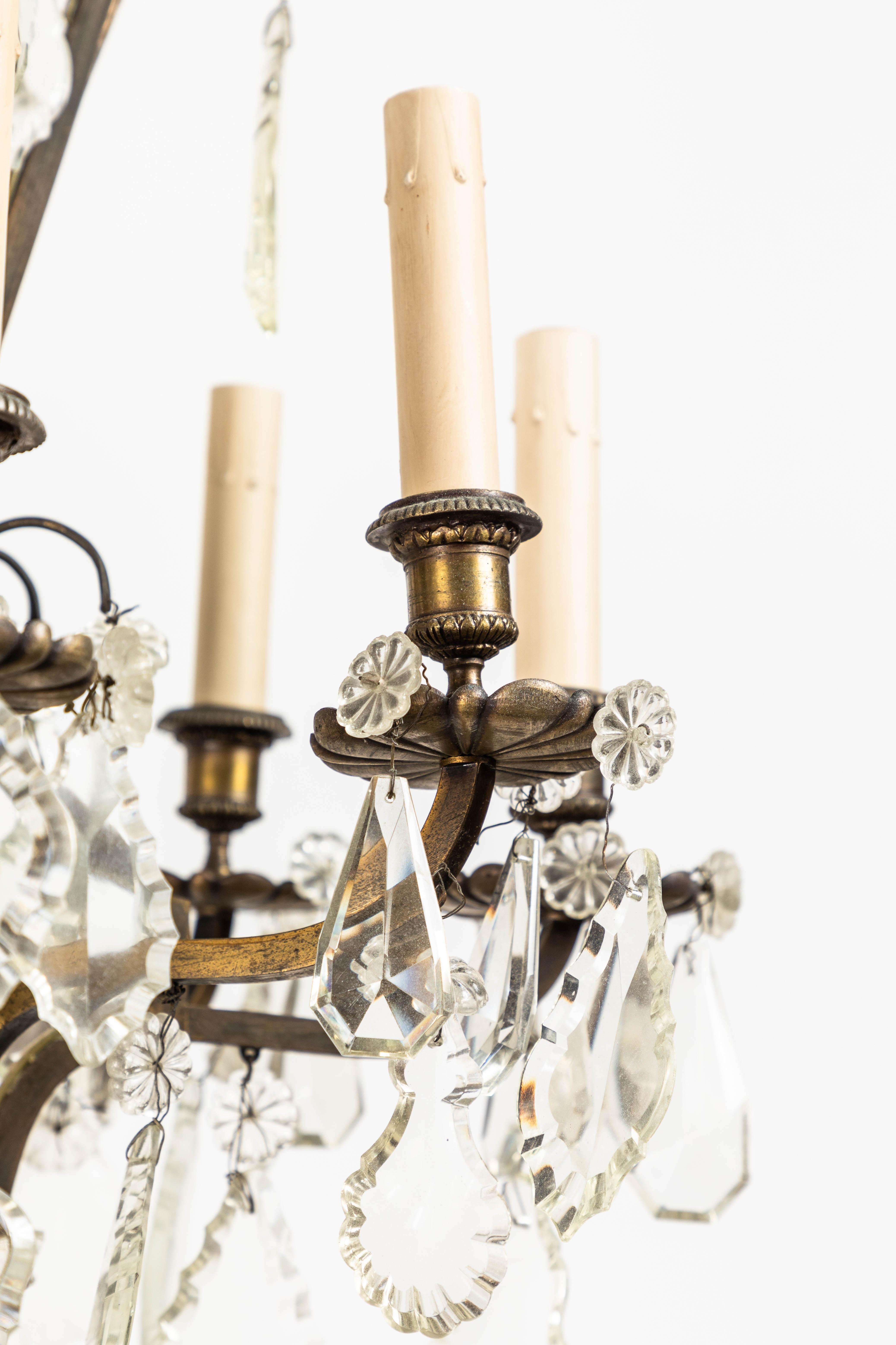 19th Century French Rococo Style Bronze 8-Light Chandelier with Handcut Crystals For Sale 2