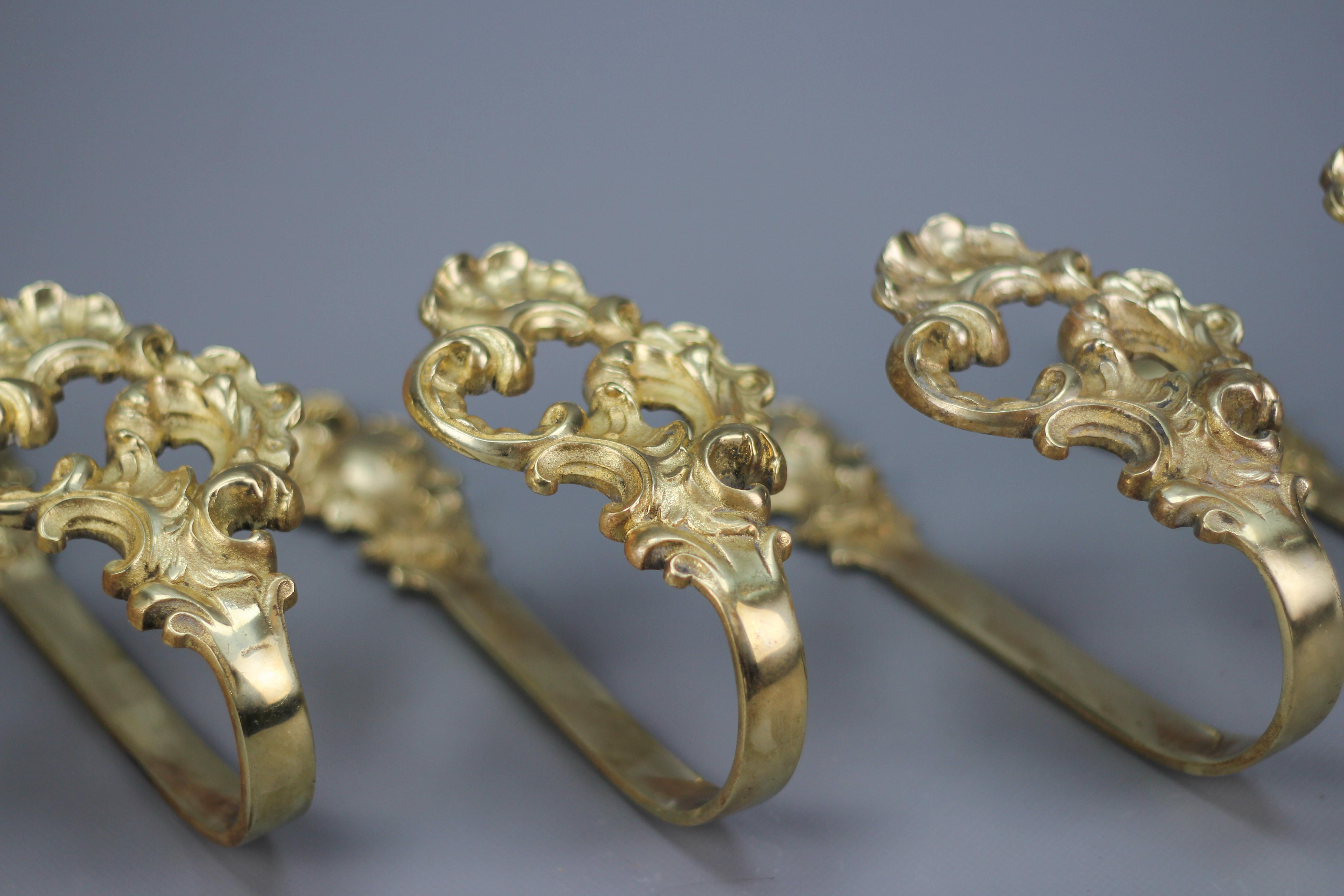 Early 20th Century French Rococo Style Bronze Curtain Tiebacks or Curtain Holders, Set of Six