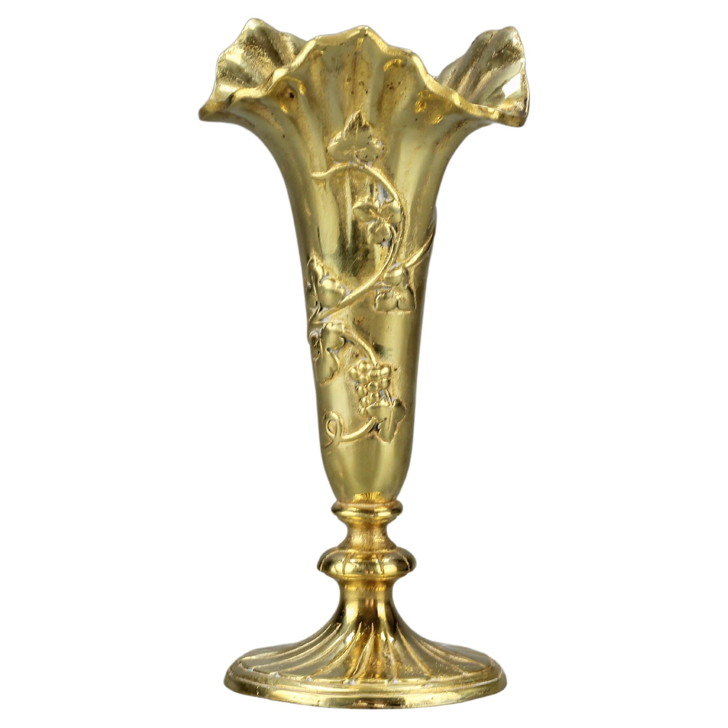 French Rococo Style Bronze Vase with Vines Motif, ca. 1920 For Sale