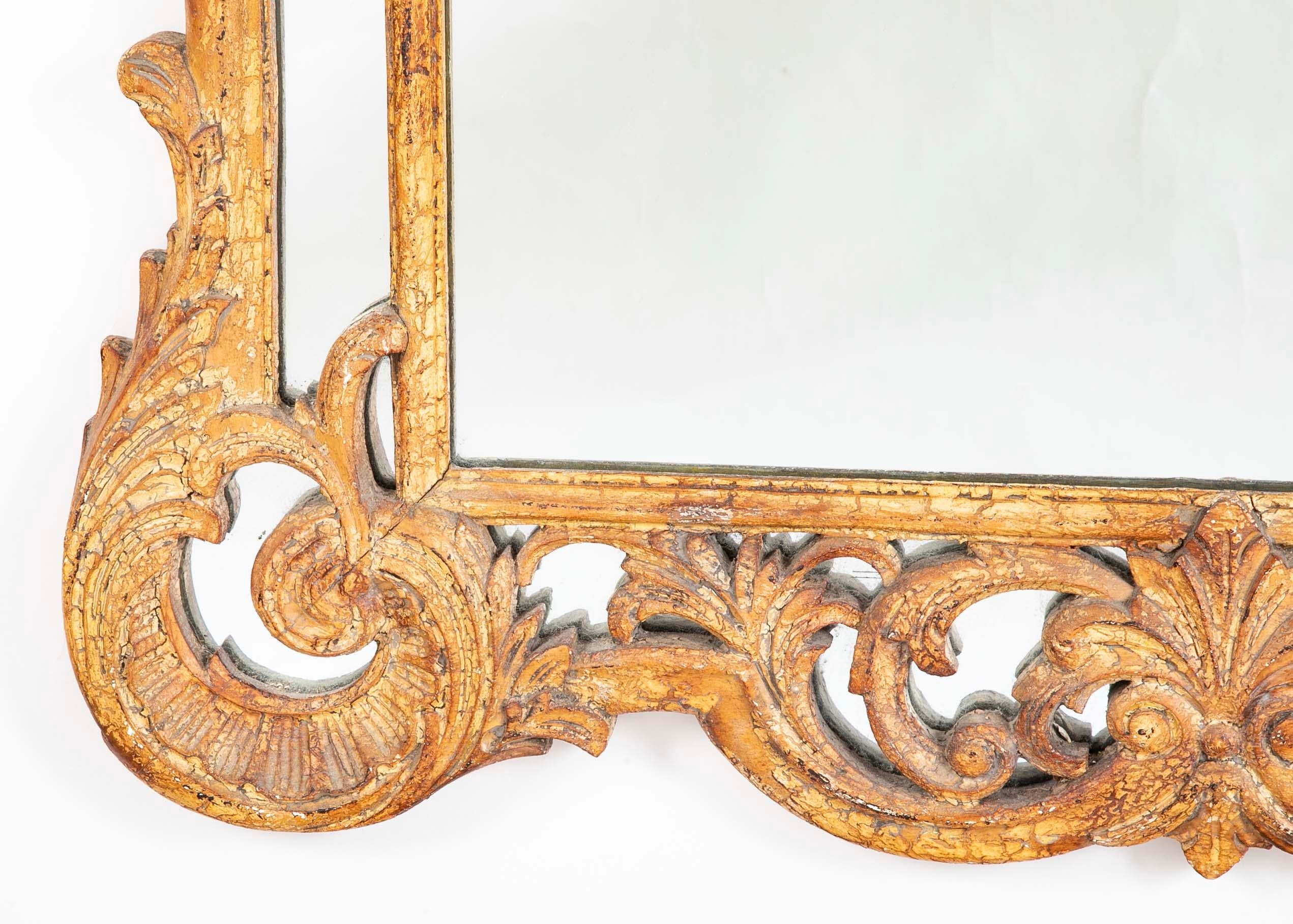 Verre French Rococo Wood Wood sculpté et doré, grande échelle en vente