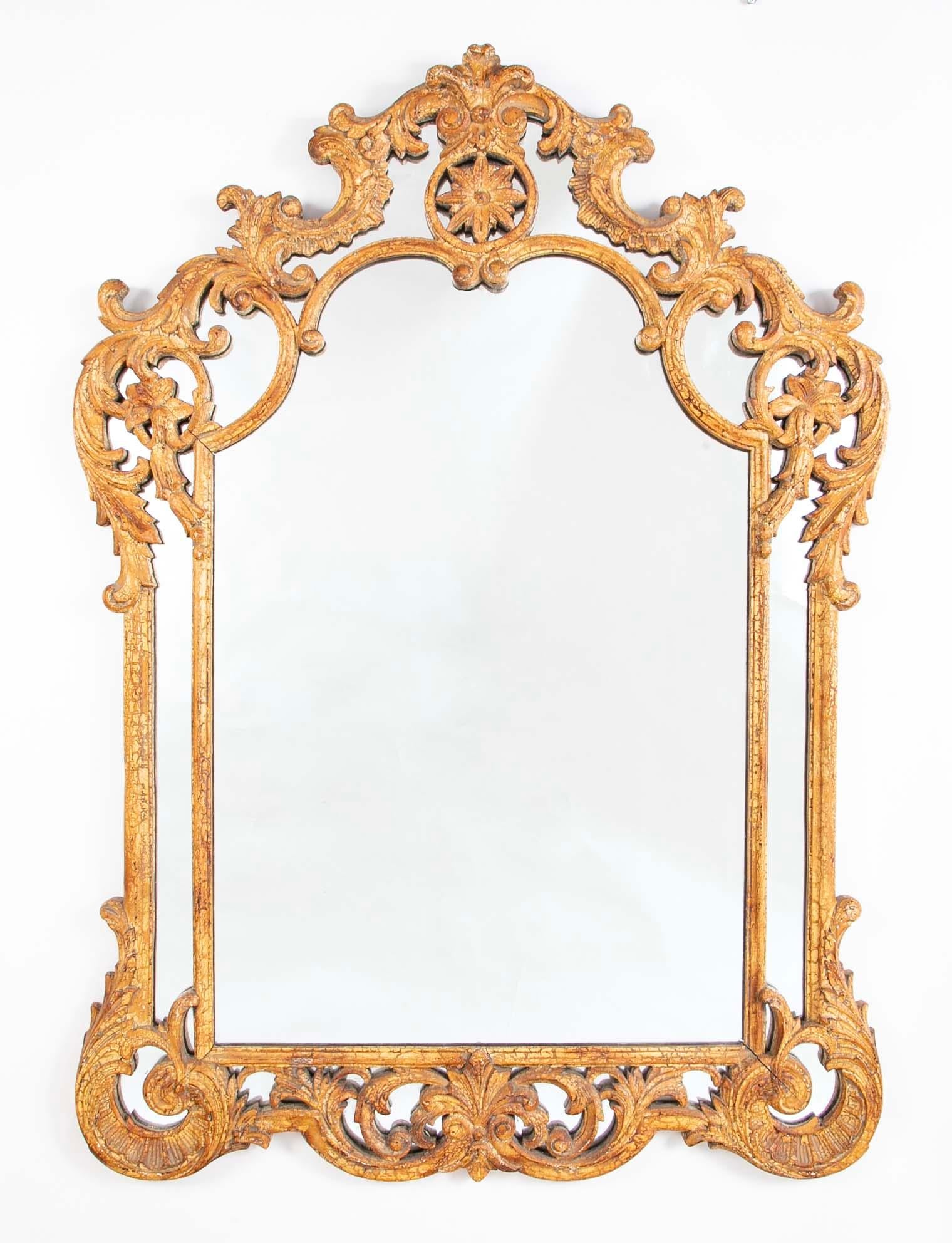French Rococo Wood Wood sculpté et doré, grande échelle en vente 2