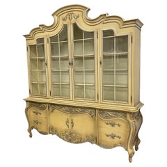 Armadietto per le porcellane in stile French Rococo di Romweber