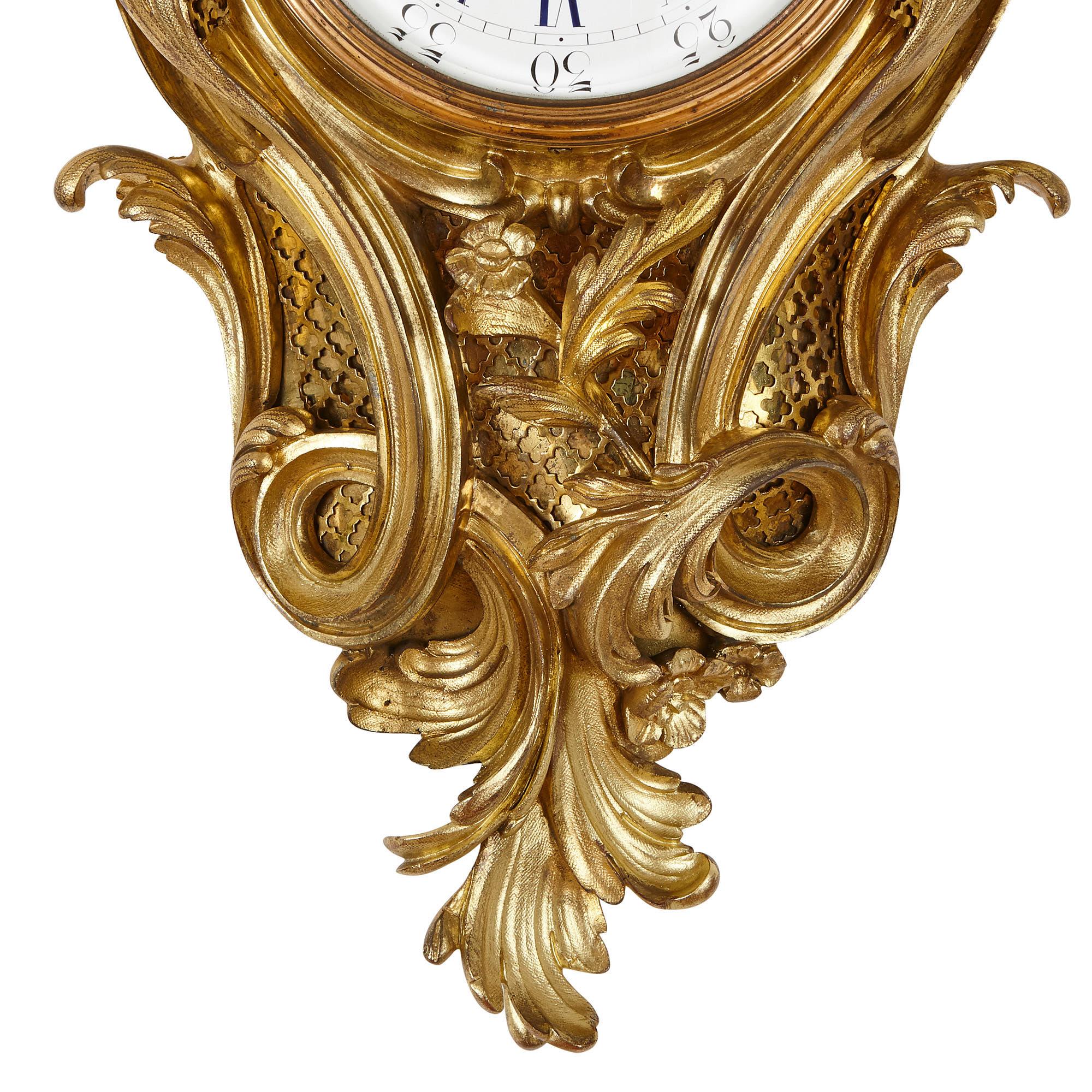 Doré Horloge et baromètre en bronze doré de style rococo français par Charpentier en vente