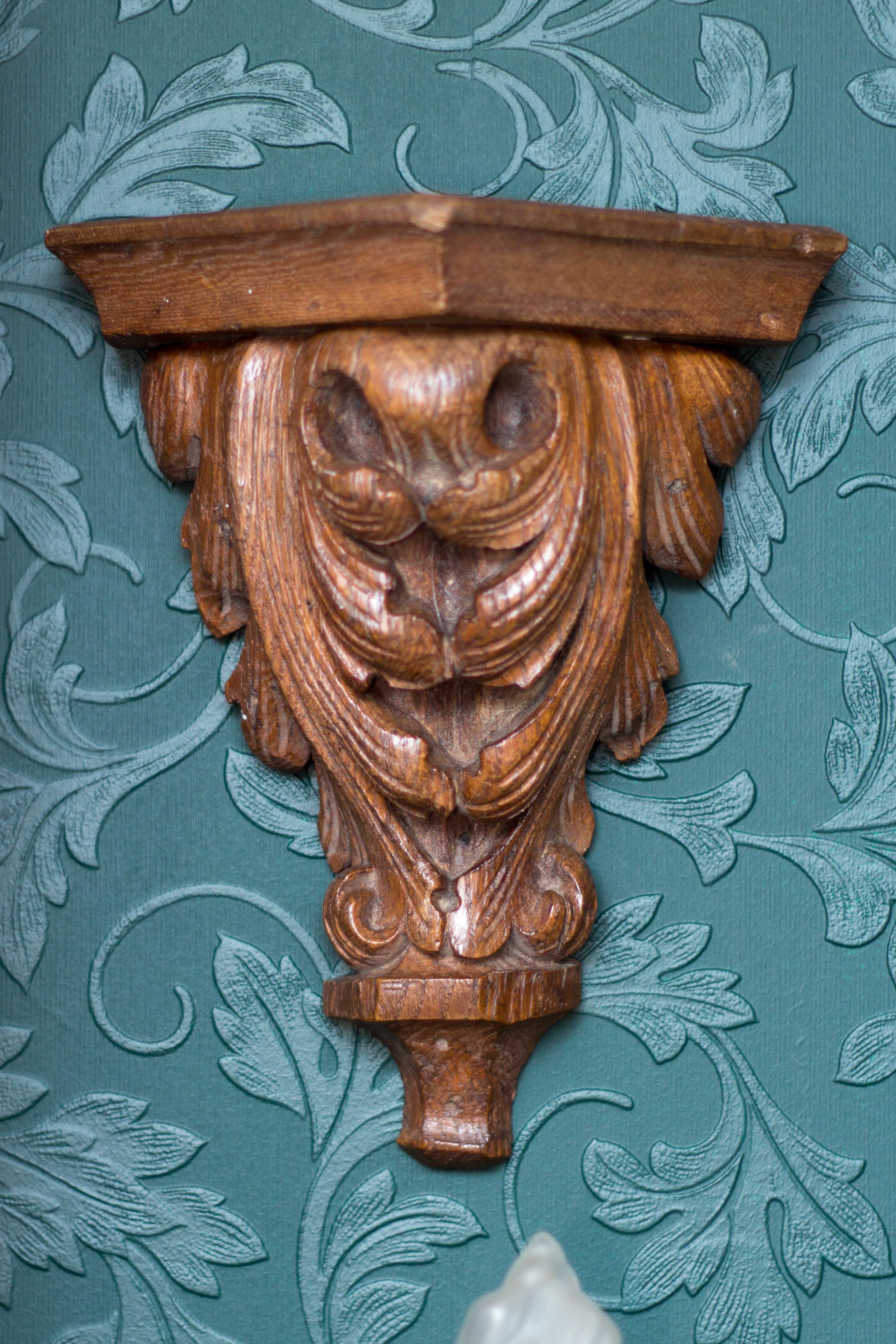 French Rococo Style Hand Carved Wood Wall Bracket Shelf 5