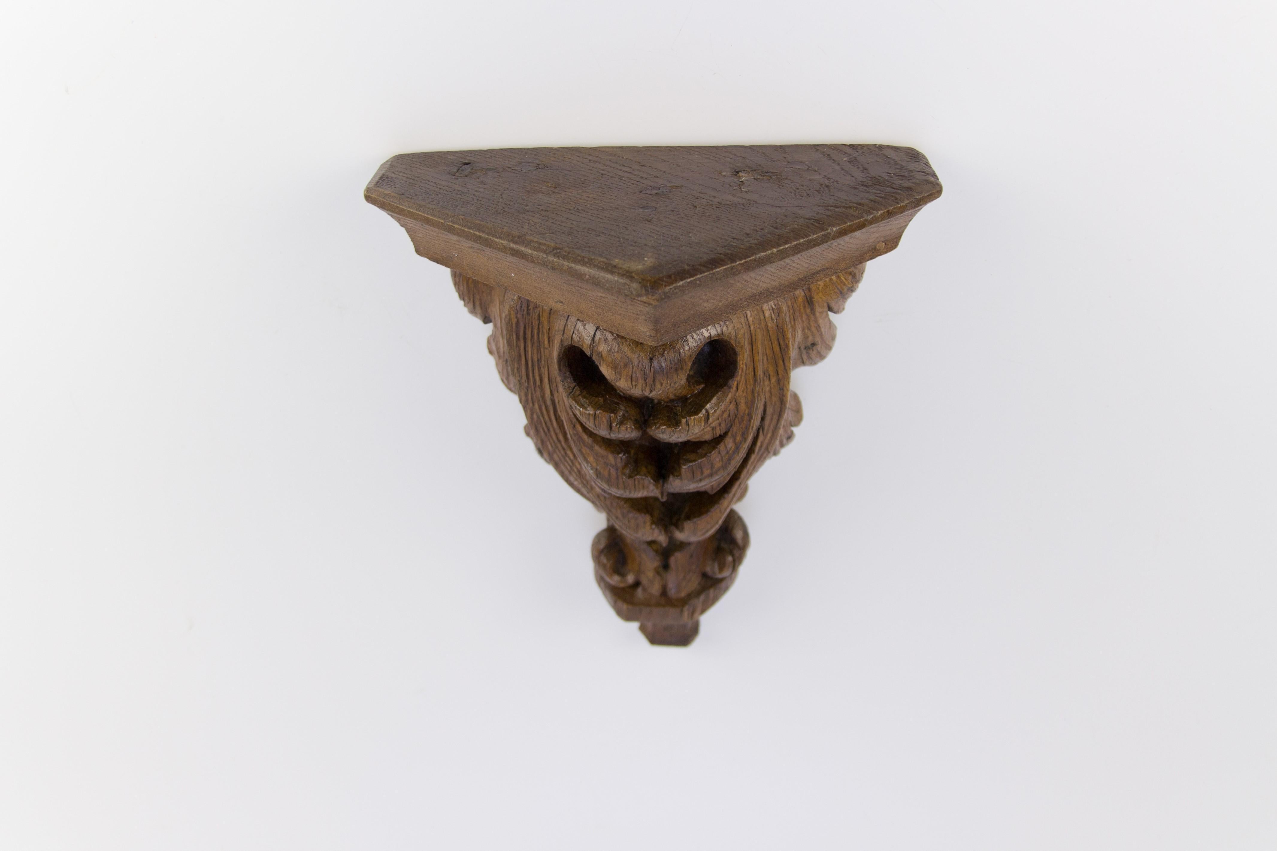 French Rococo Style Hand Carved Wood Wall Bracket Shelf 5