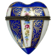 Porcelana de Limoges, caja de baratijas en forma de corazón, Francia, años 80