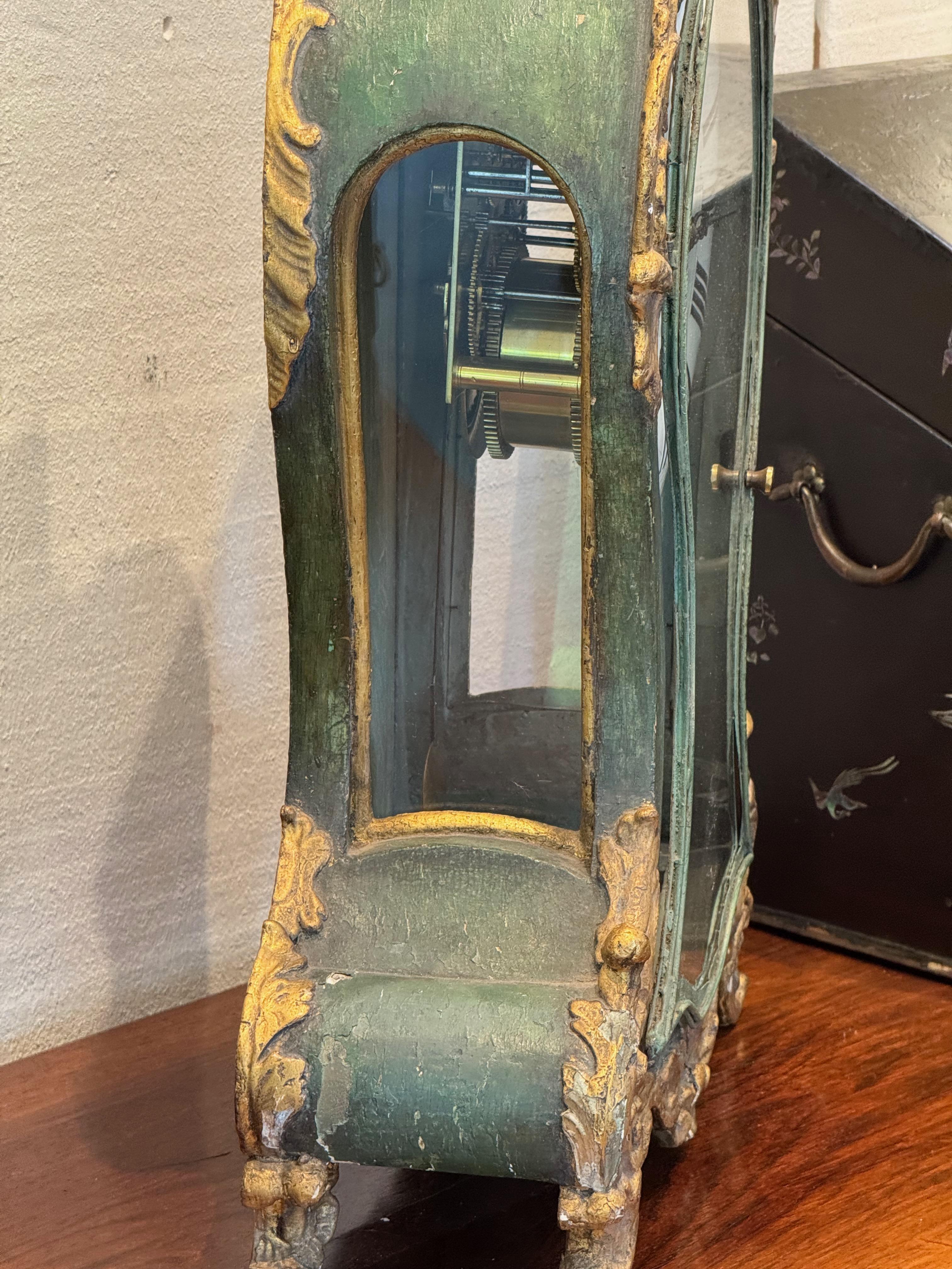 Reloj de chimenea de estilo French Rococo de Mosmann, Colmar en venta 4