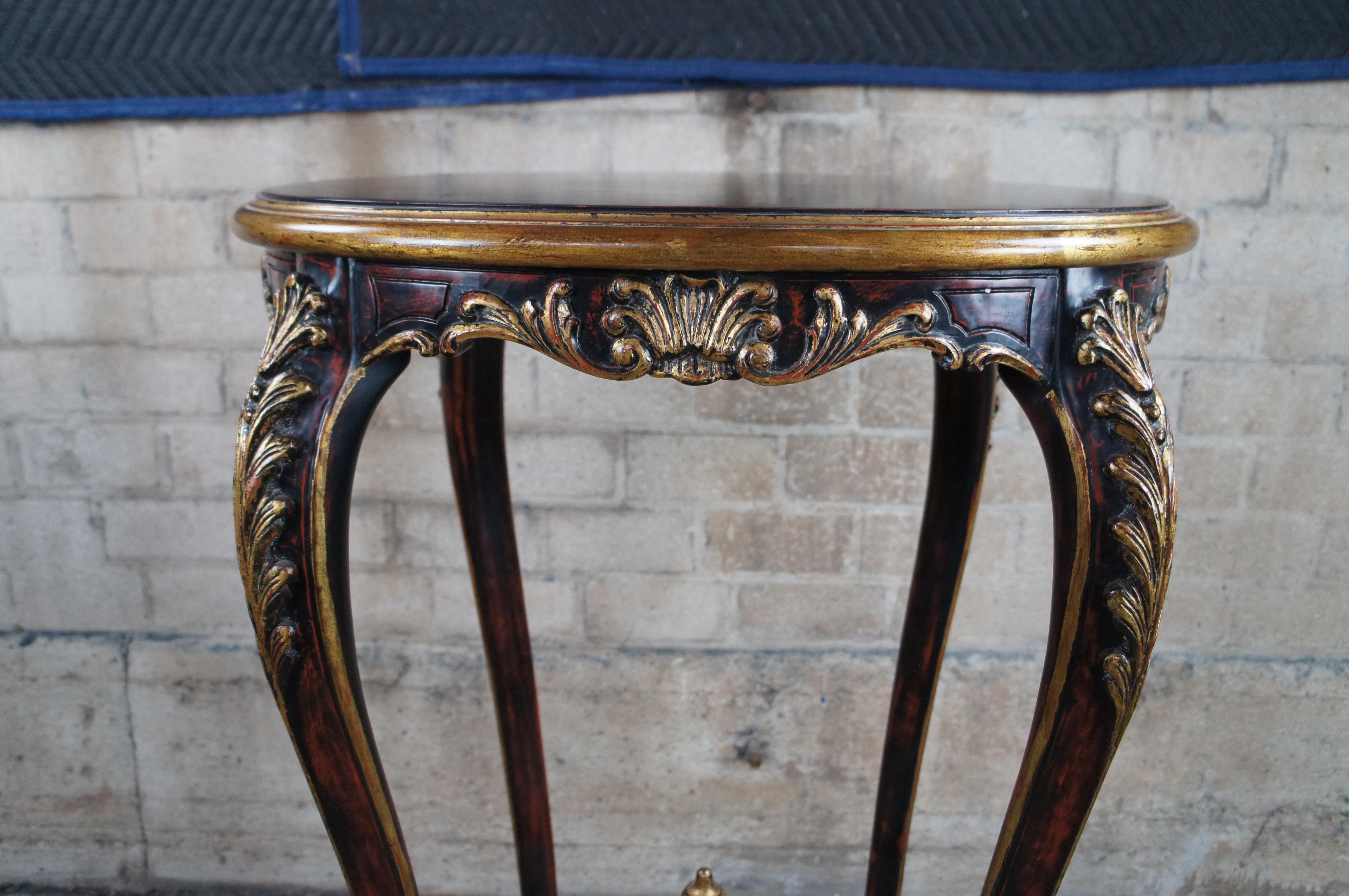 20ième siècle Grand guéridon à piédestal de style rococo français Sculpture végétale Stand 44