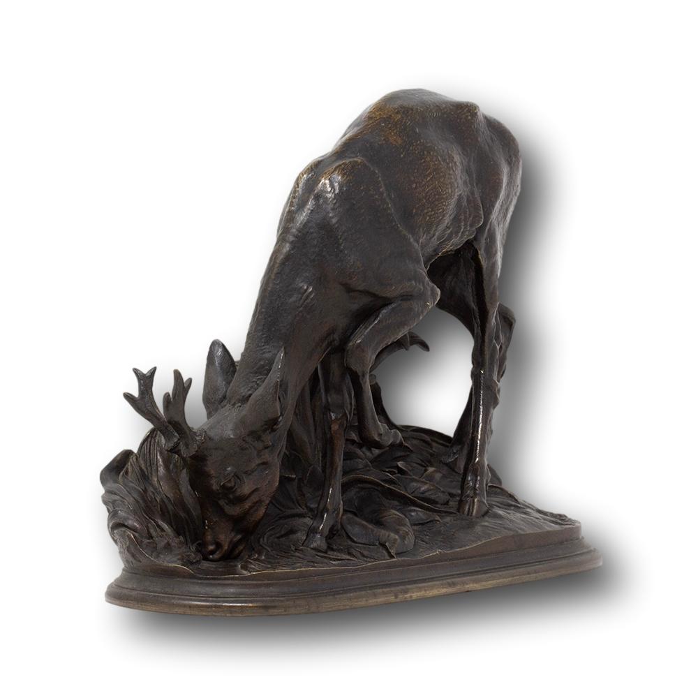 Sculpture française Roe Deer en bronze de Pierre-Jules Mene en vente 2
