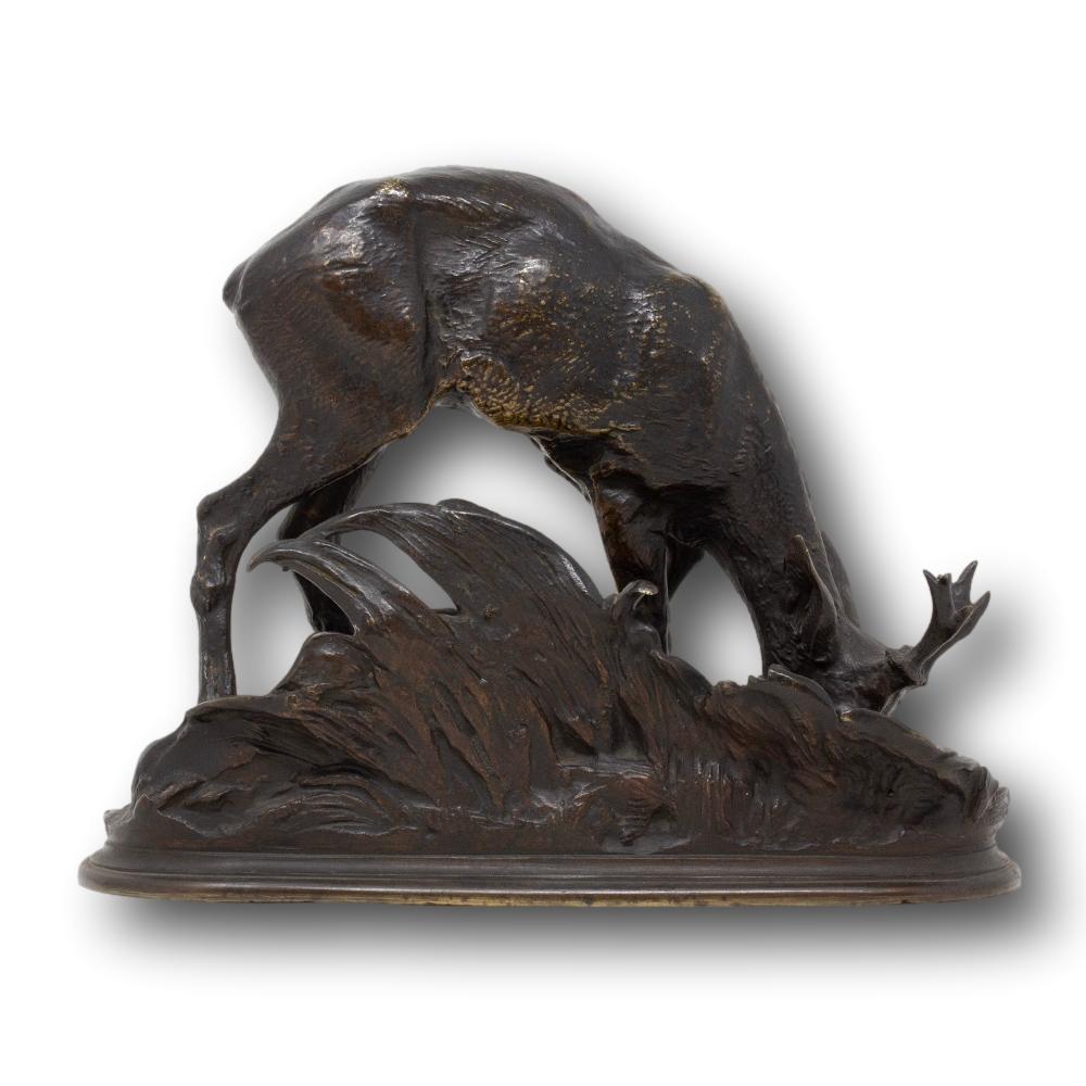 XIXe siècle Sculpture française Roe Deer en bronze de Pierre-Jules Mene en vente