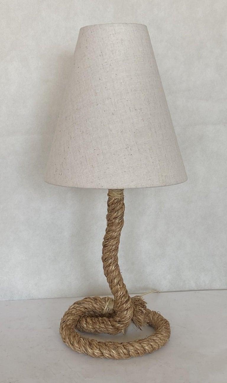 Français Lampe de table française style Audoux Minet en vente