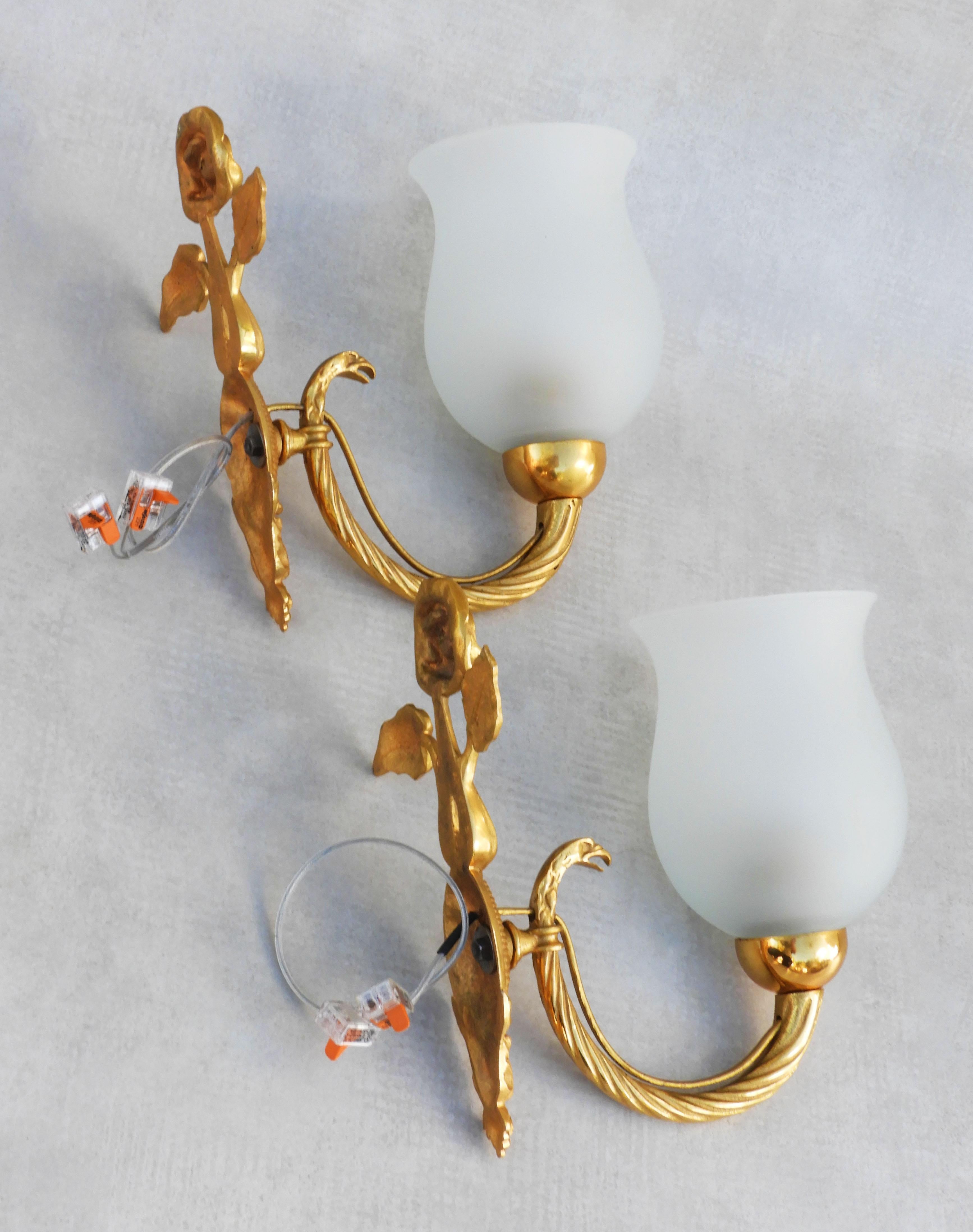 French Rose Flower Wall Light Sconces C1950s In Good Condition In Trensacq, FR