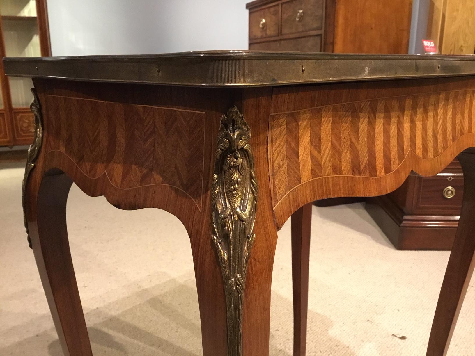  French Rosewood and Marquetry 19th Century Antique Side Table For Sale 5