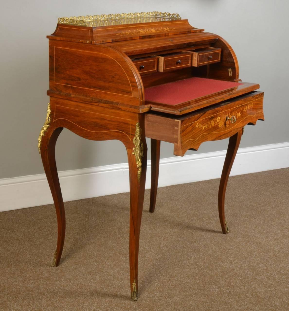 French Rosewood and Marquetry Bureau De Dame In Good Condition In Cheshire, GB