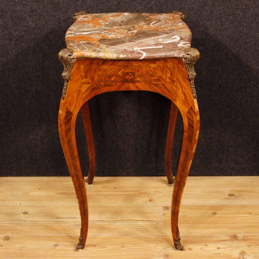 French Rosewood and Palisander Inlaid Louis XV Style Side Table with Marble Top In Good Condition In Vicoforte, Piedmont