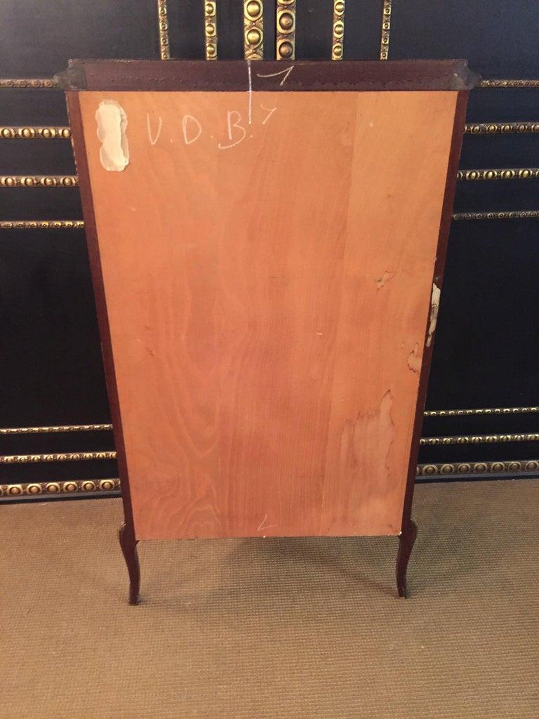 Antique French Rosewood Vitrine with Brass, circa 1900 mahogany veneer For Sale 2