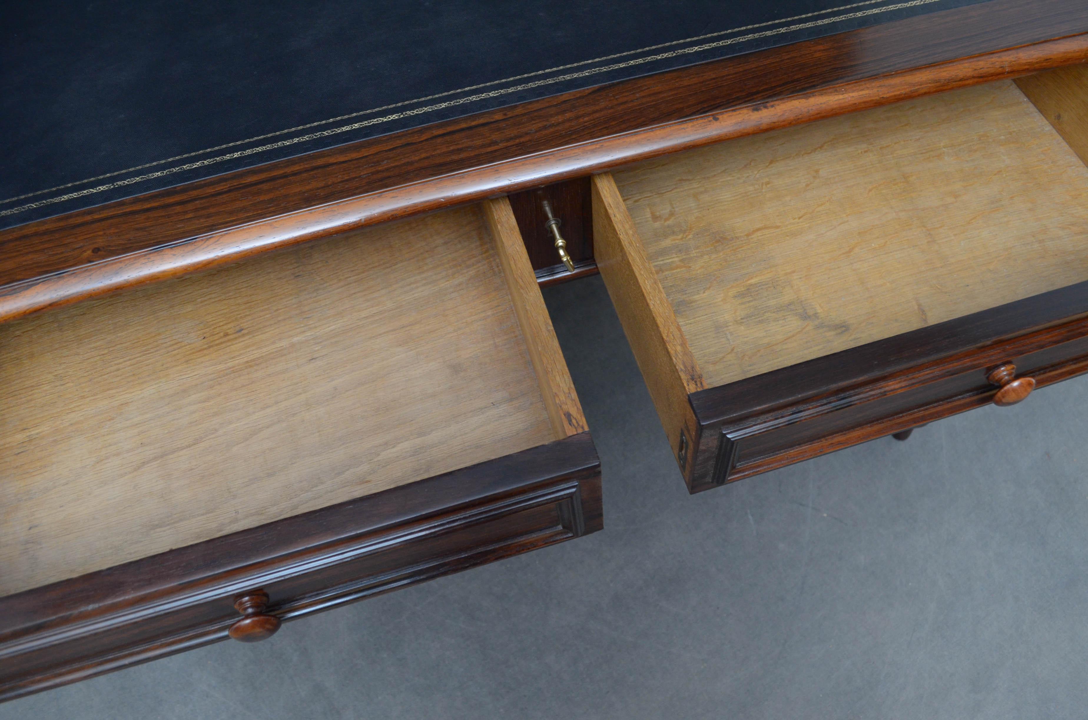 French Rosewood Writing Table In Good Condition In Whaley Bridge, GB