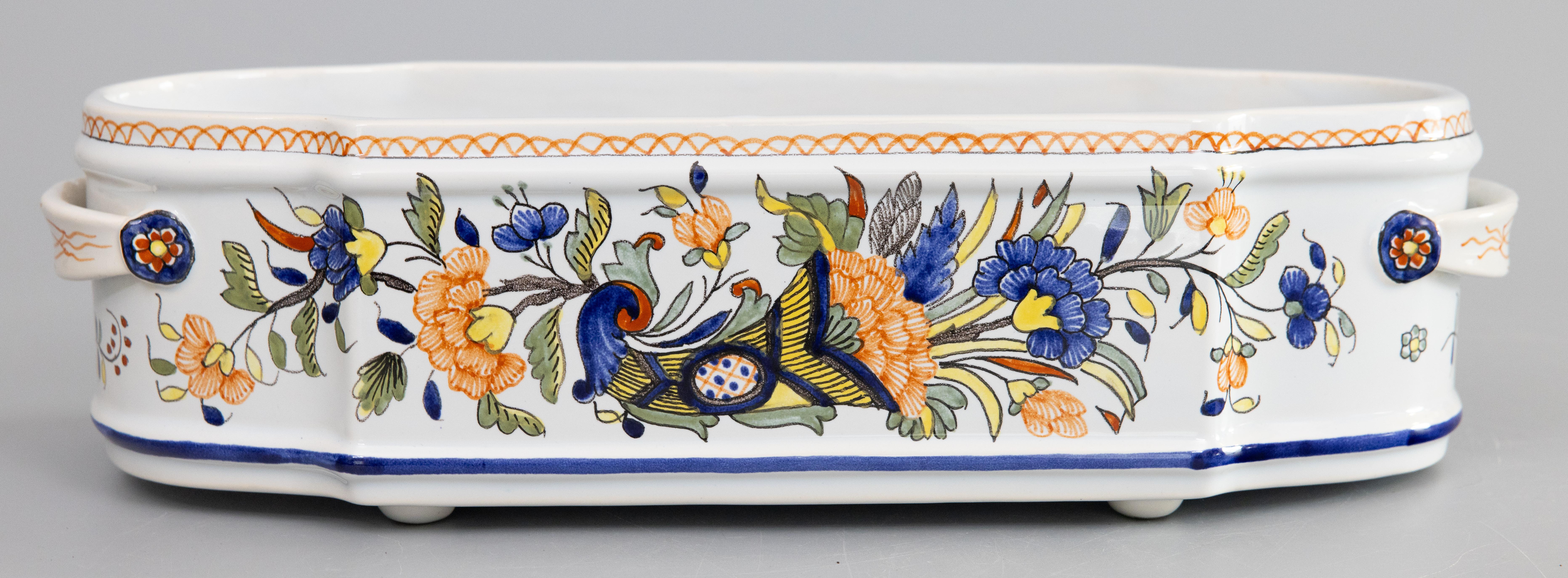 Jardinera Cachepot de loza de Rouen francesa, hacia 1950 en venta 5