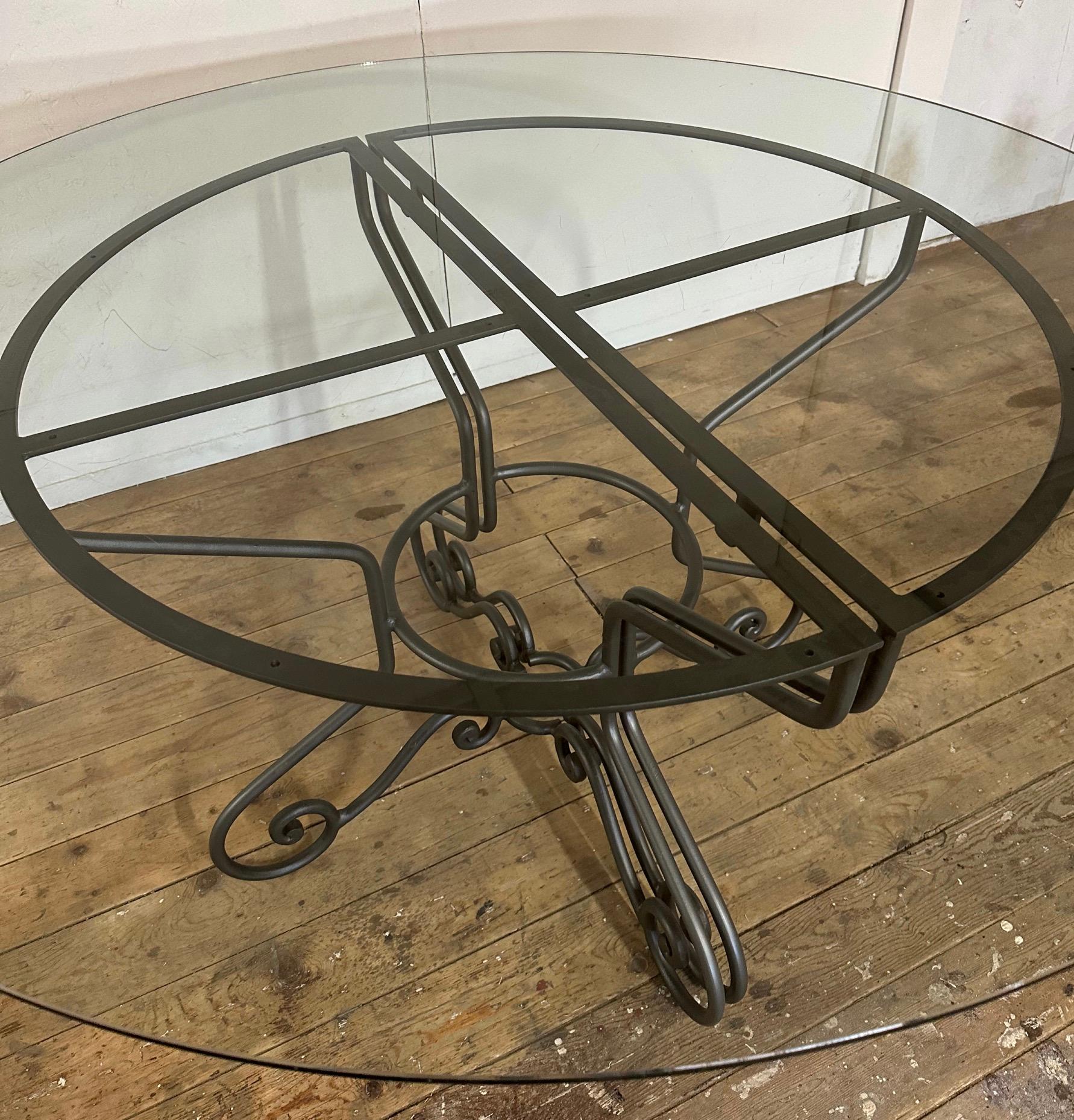 Coppia di basi francesi in metallo Demi Lune per console o tavoli da pranzo - Solo basi In condizioni buone in vendita a Sheffield, MA