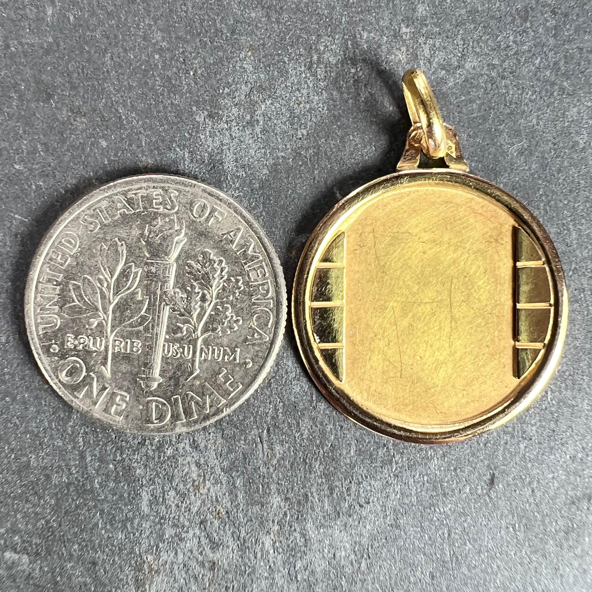 French Round Bricks 18K Yellow Gold Medal Pendant For Sale 6