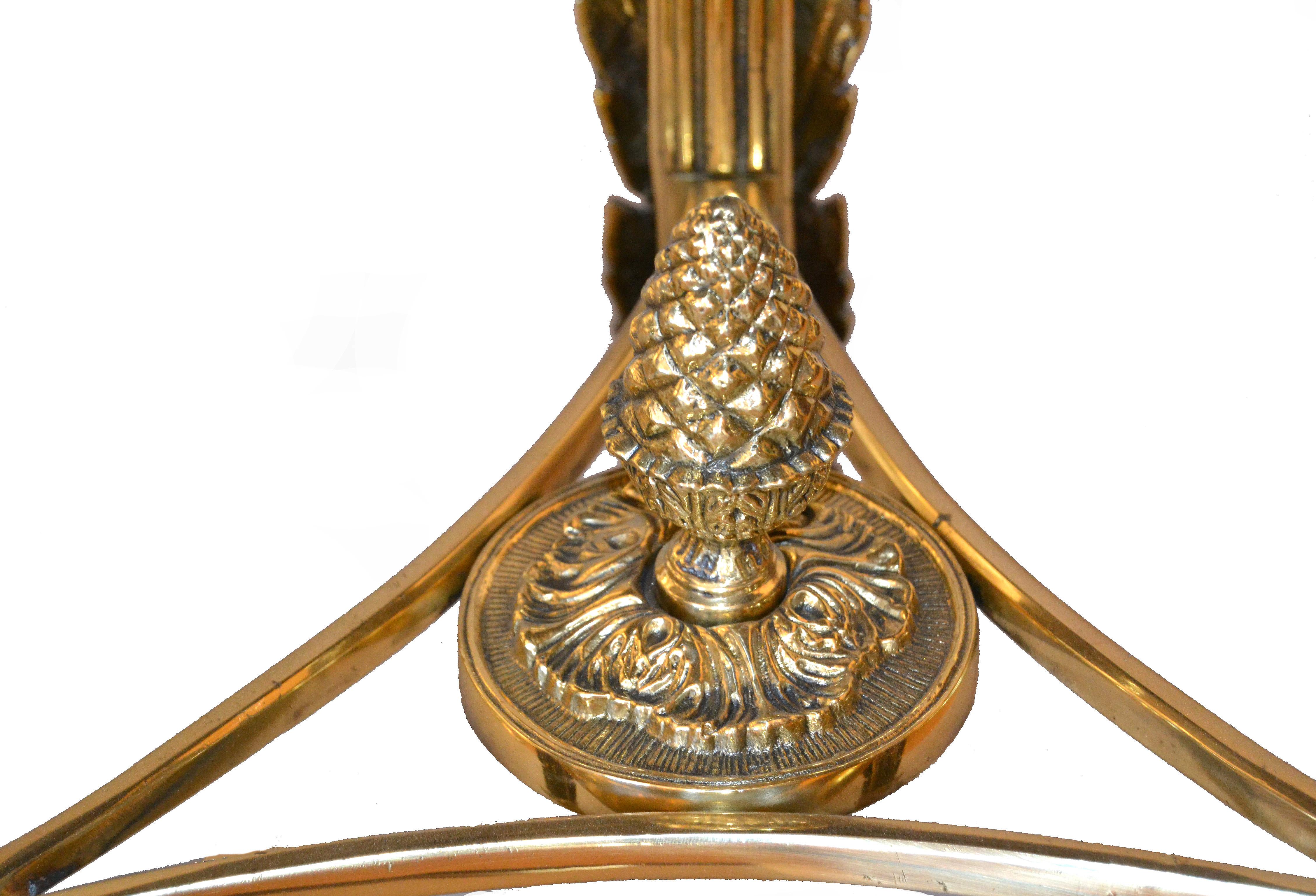 Poli Table ronde en bronze de style Gueridon, têtes et pieds de béliers, plateau en granit en vente