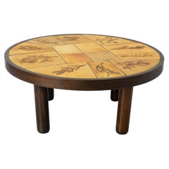 Table basse ronde française avec céramique de Vallauris signée Leduc, style Capron