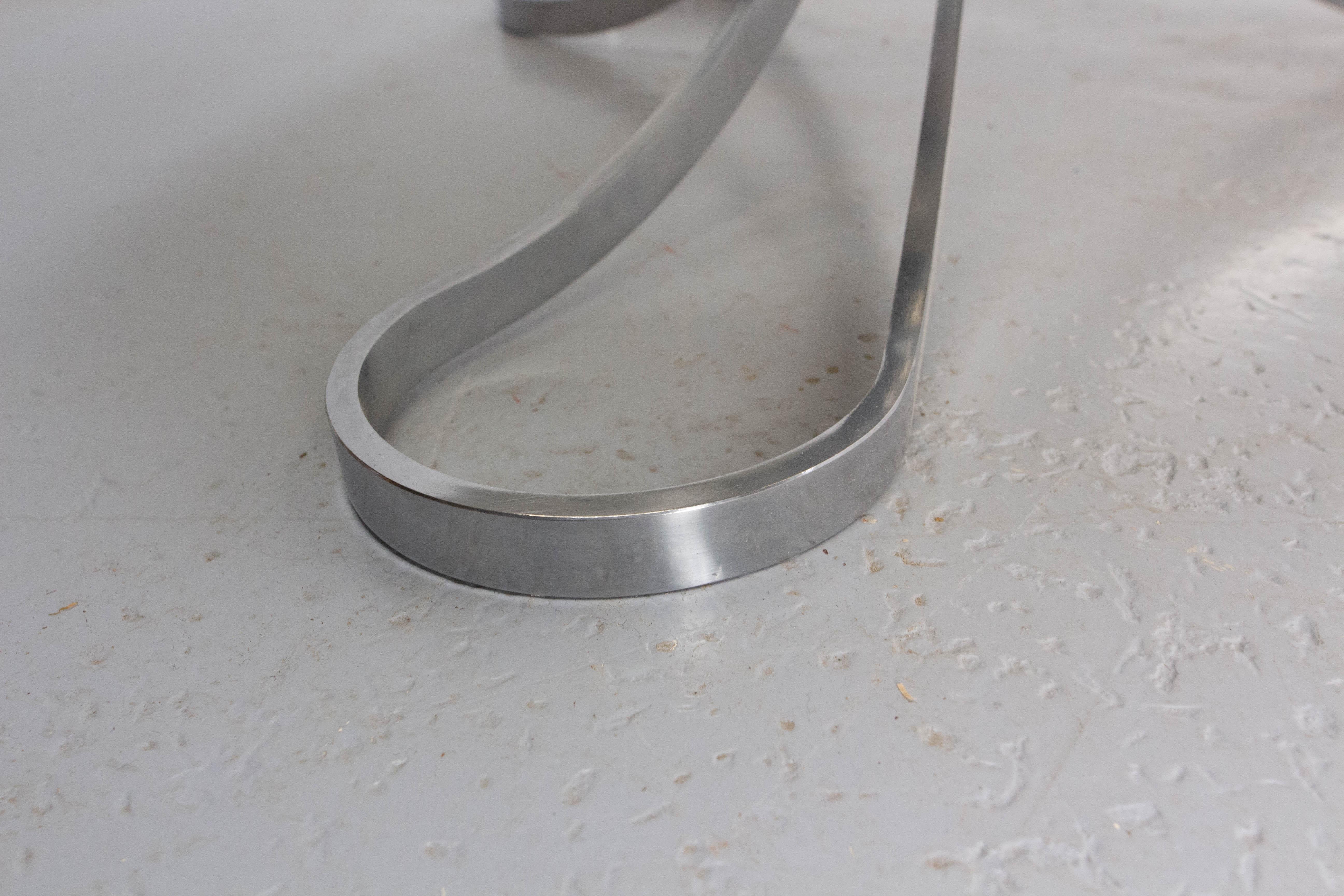 Mesa de Comedor Redonda Francesa Cristal Ahumado y Cromo, Mediados de Siglo Vidrio ahumado en venta