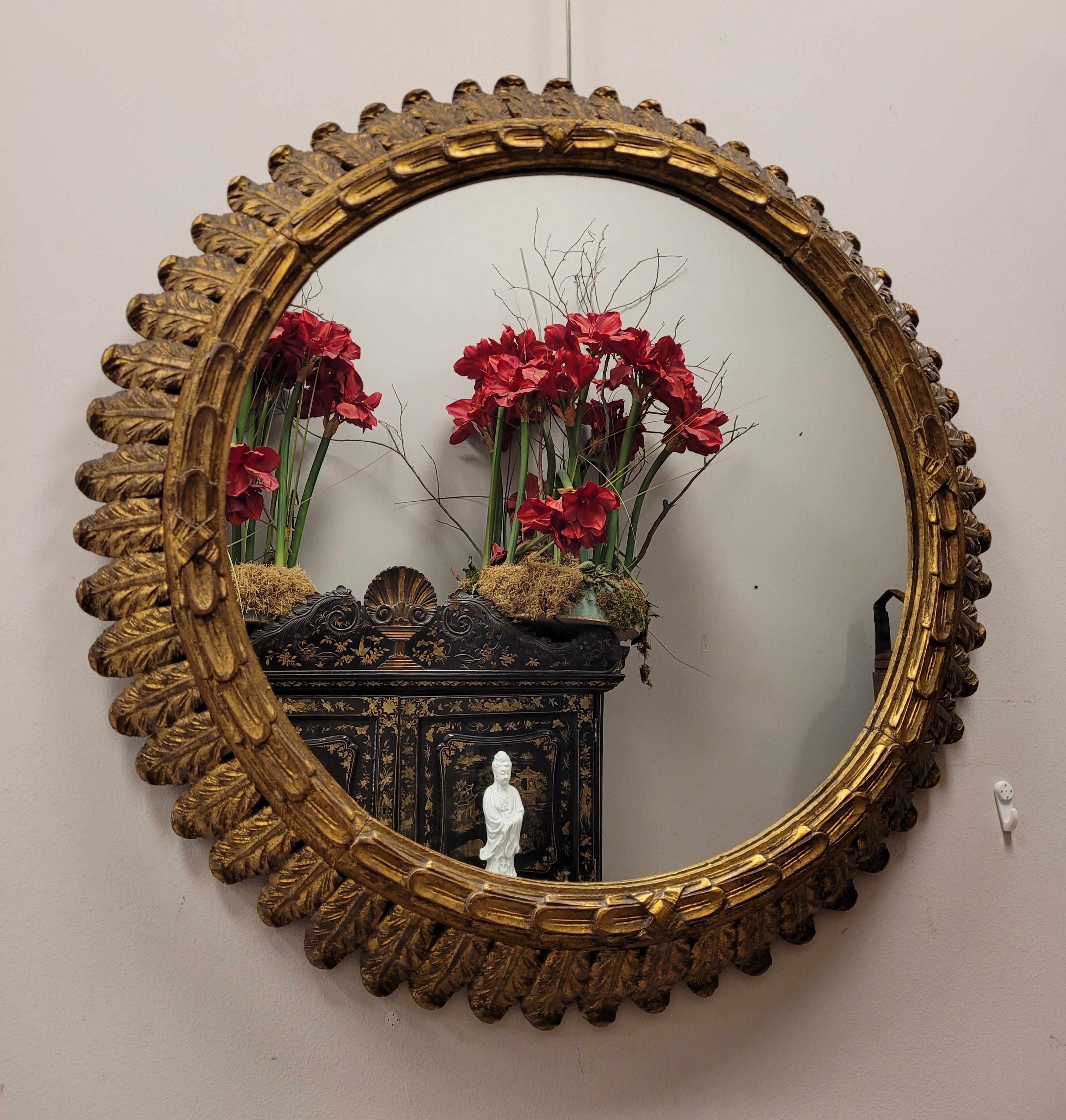 French round gilded wood Mirror, 40s  olive leaves For Sale 9