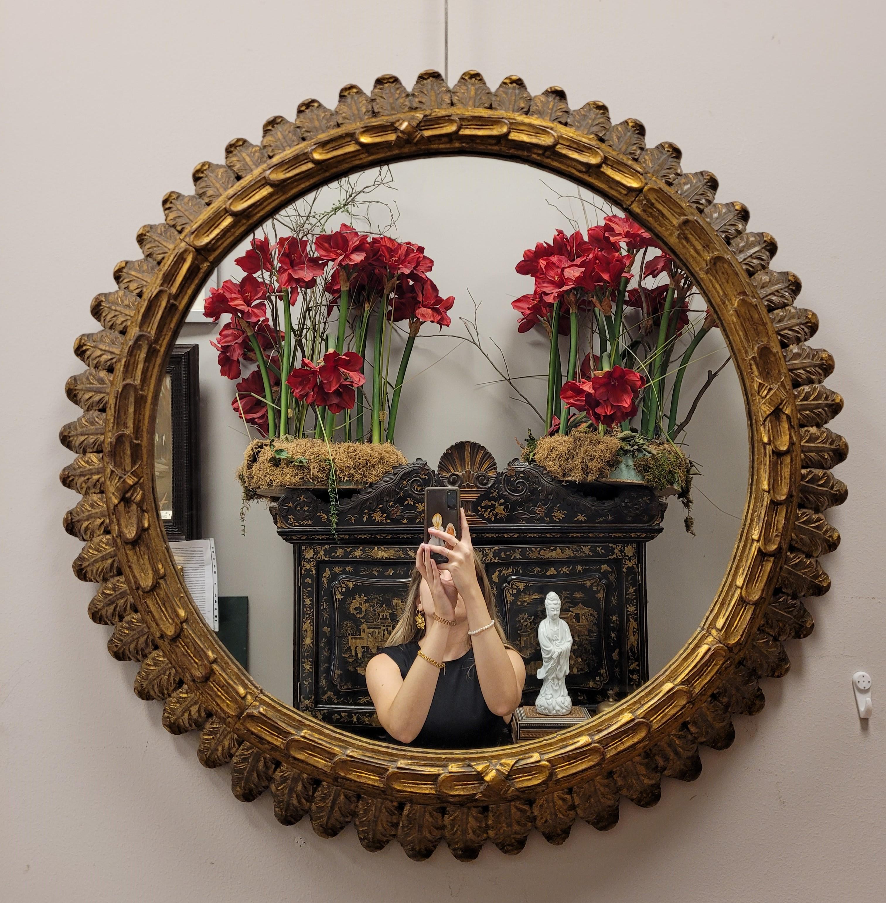 French round gilded wood Mirror, 40s  olive leaves For Sale 12