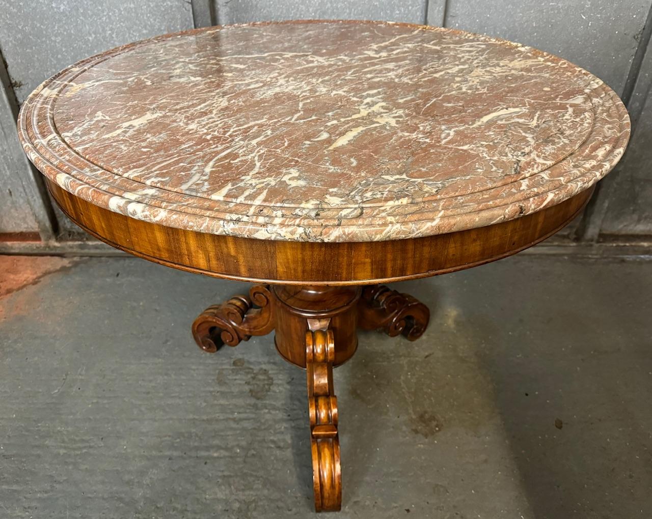 French Round Gueridon Centre Table For Sale 1