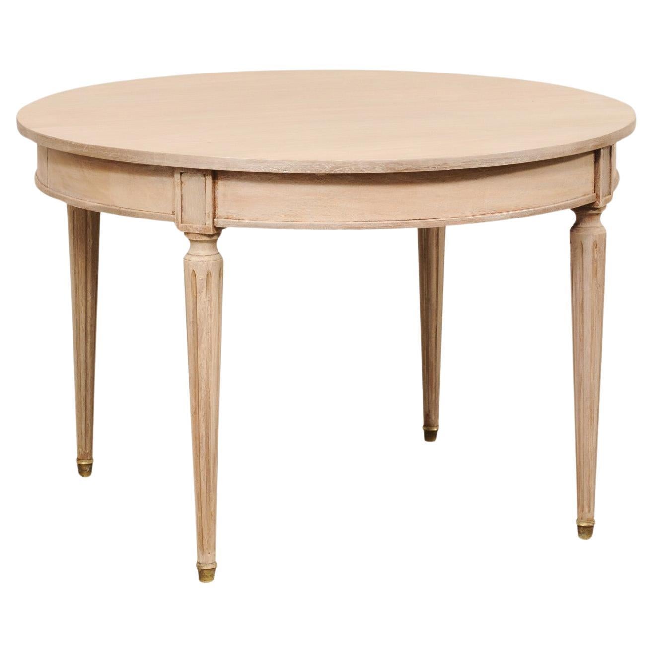 French Round Painted Wood Table w/Fluted Legs & Brass Feet, 3.5 Ft Diameter For Sale