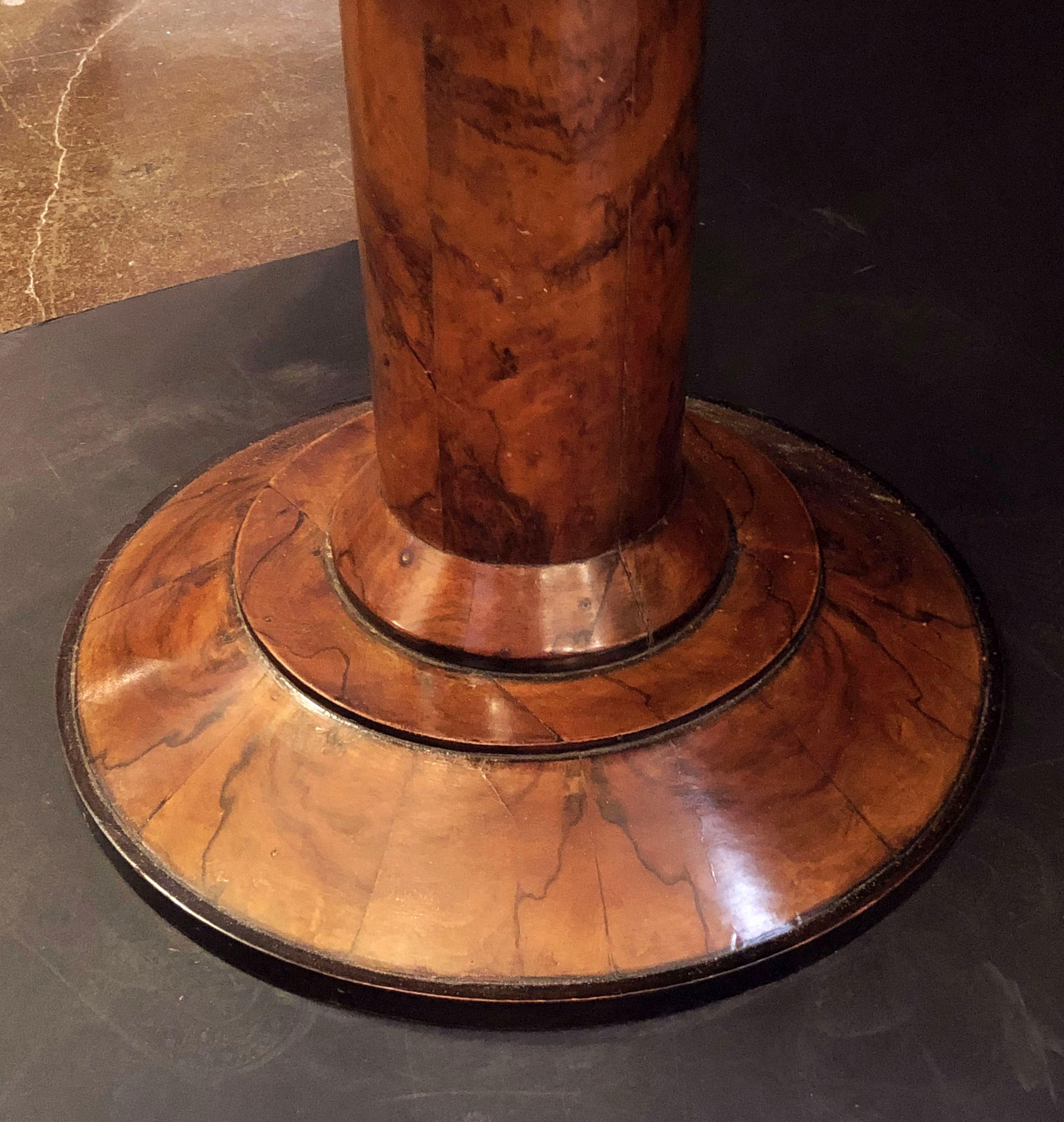 French Round Table or Guéridon of Burr Walnut 3