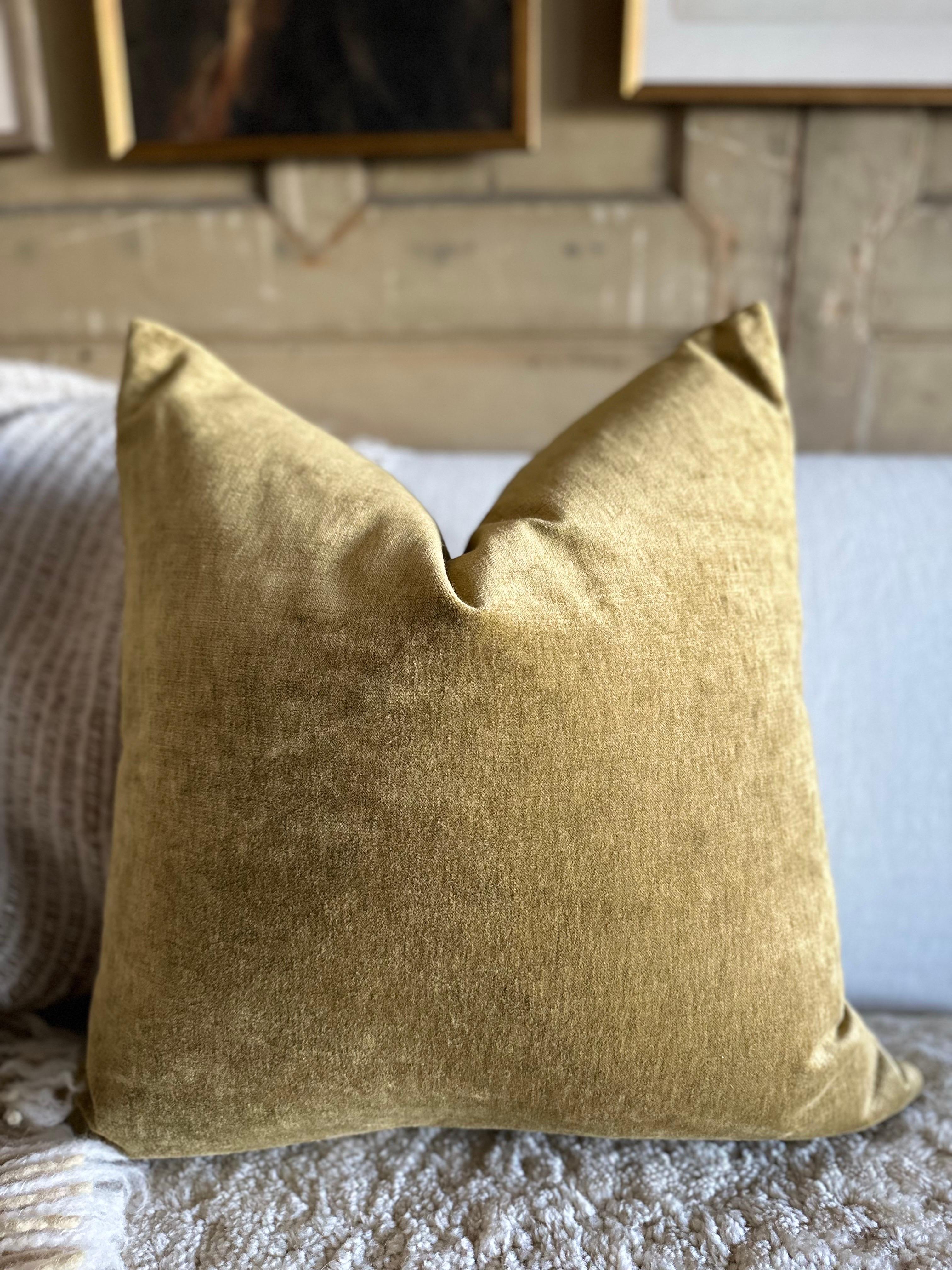 French Royal Velvet and Linen Accent Pillow with Down Insert Ocre For Sale 2