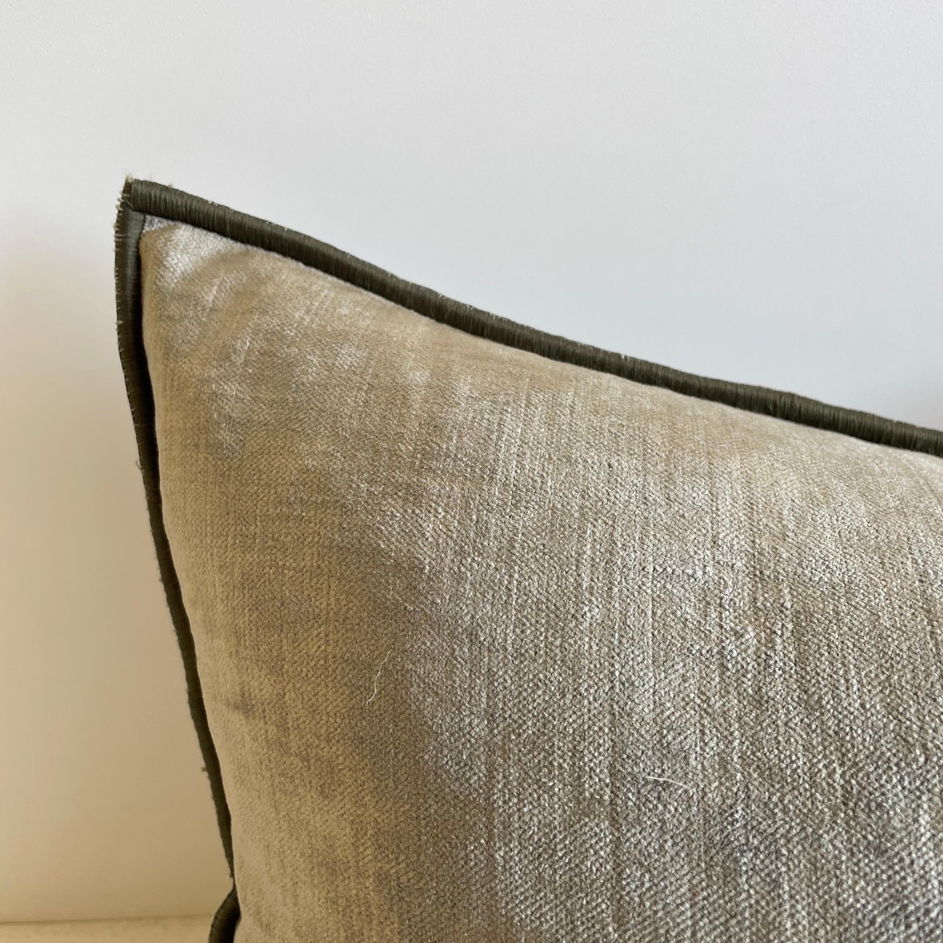 French Royal Velvet Lumbar Pillow Kaki In New Condition In Brea, CA