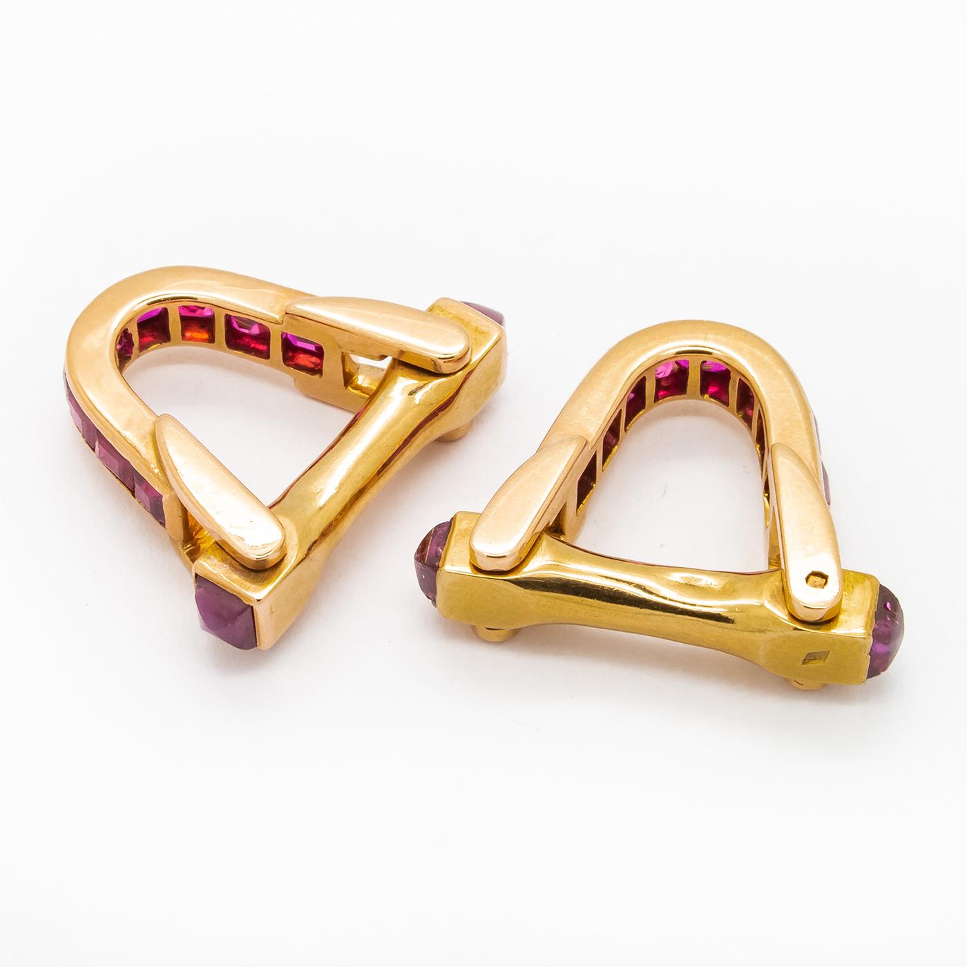 French Ruby and Gold Stirrup Cufflinks For Sale 1