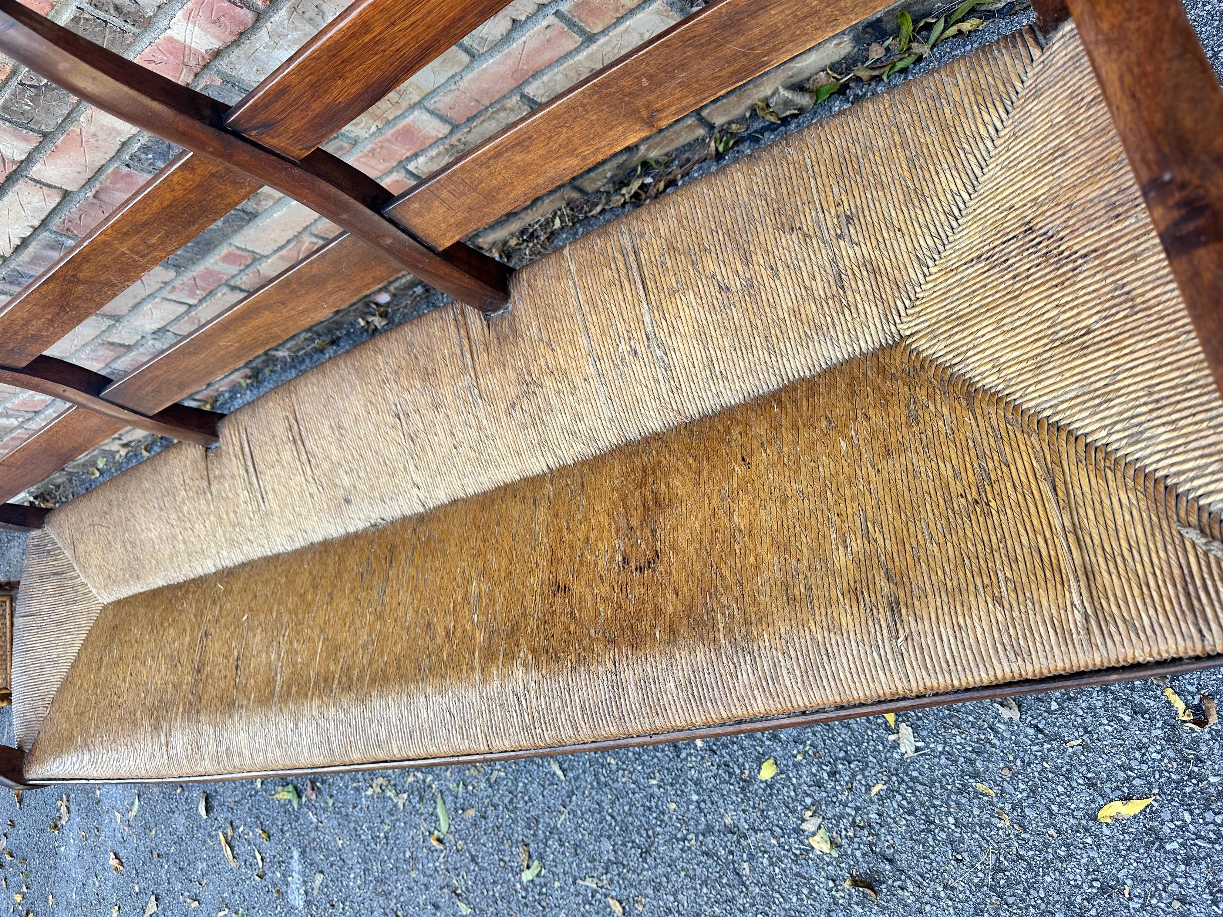 French Rush Seat Bench In Excellent Condition In Nashville, TN