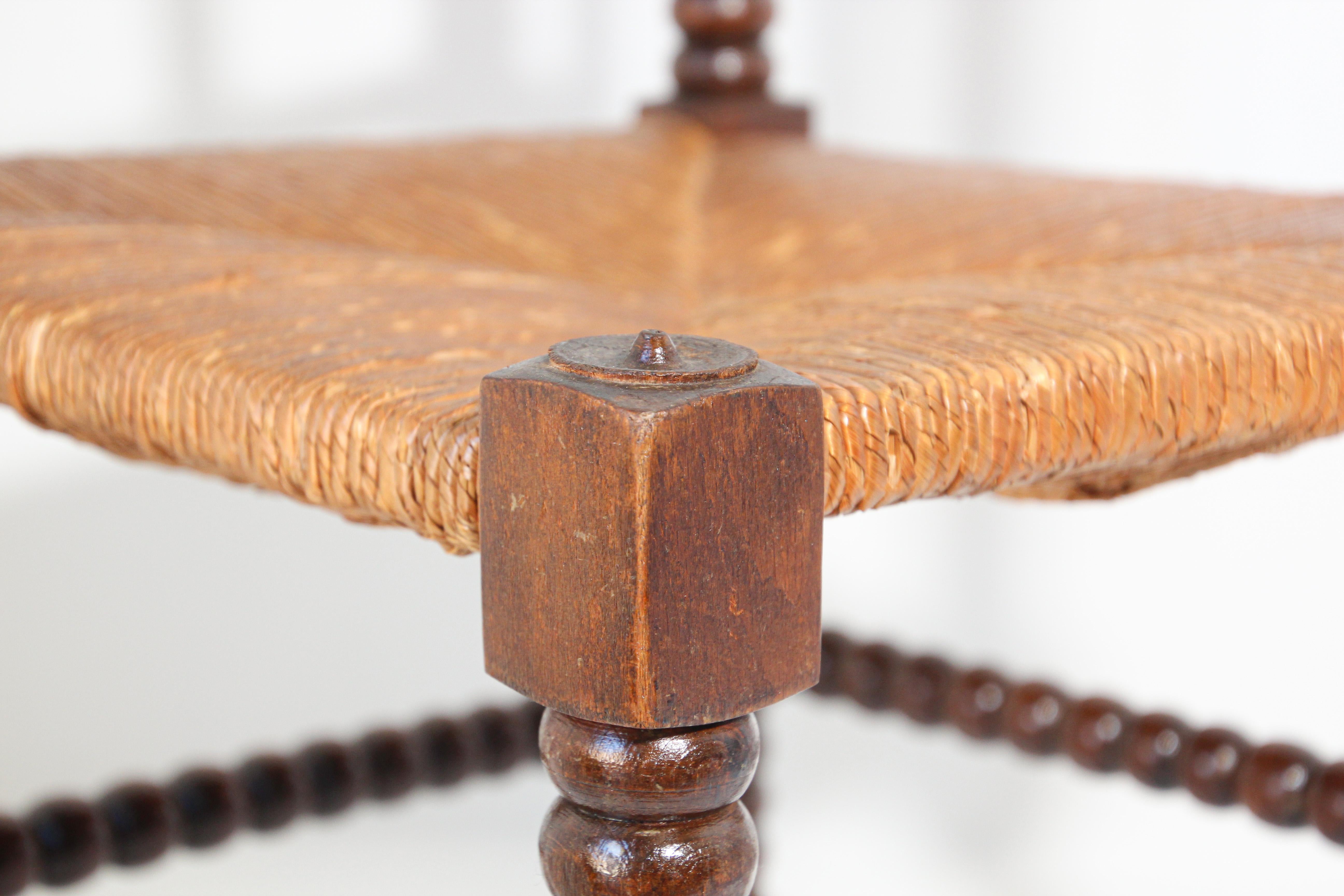 French Rush-Seat Corner Chairs in Turned Oak and Cane, France 3