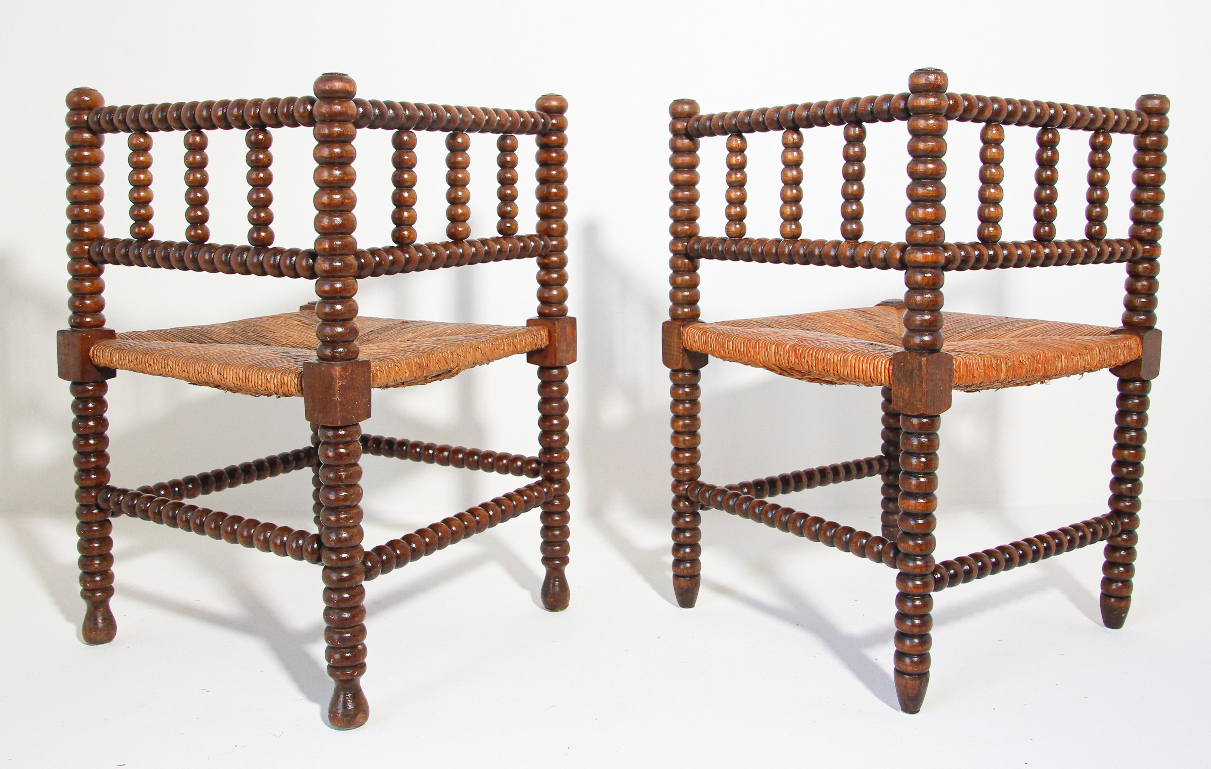 French Rush-Seat Corner Chairs in Turned Oak and Cane, France 5