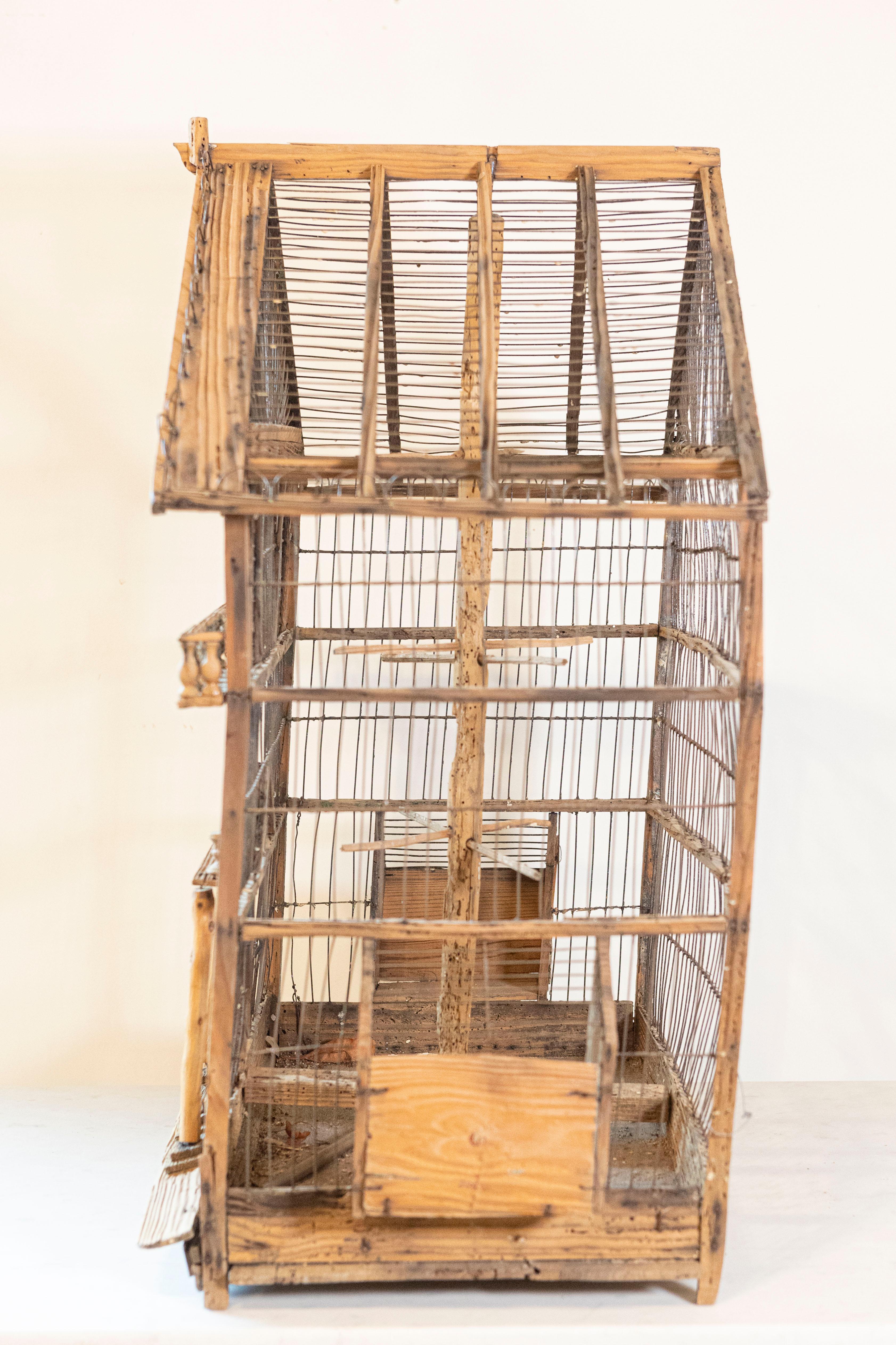 French Rustic 1860s Napoléon III Wooden Birdcage with Scrolling Metal Motifs In Good Condition In Atlanta, GA