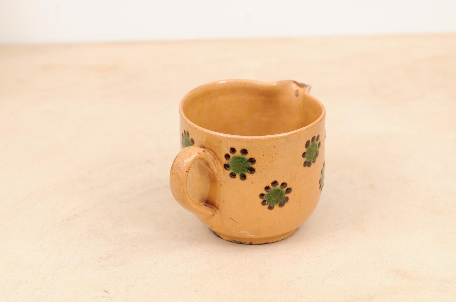 French Rustic 19th Century Peach Glazed Pitcher with Green and Chocolate Décor For Sale 1