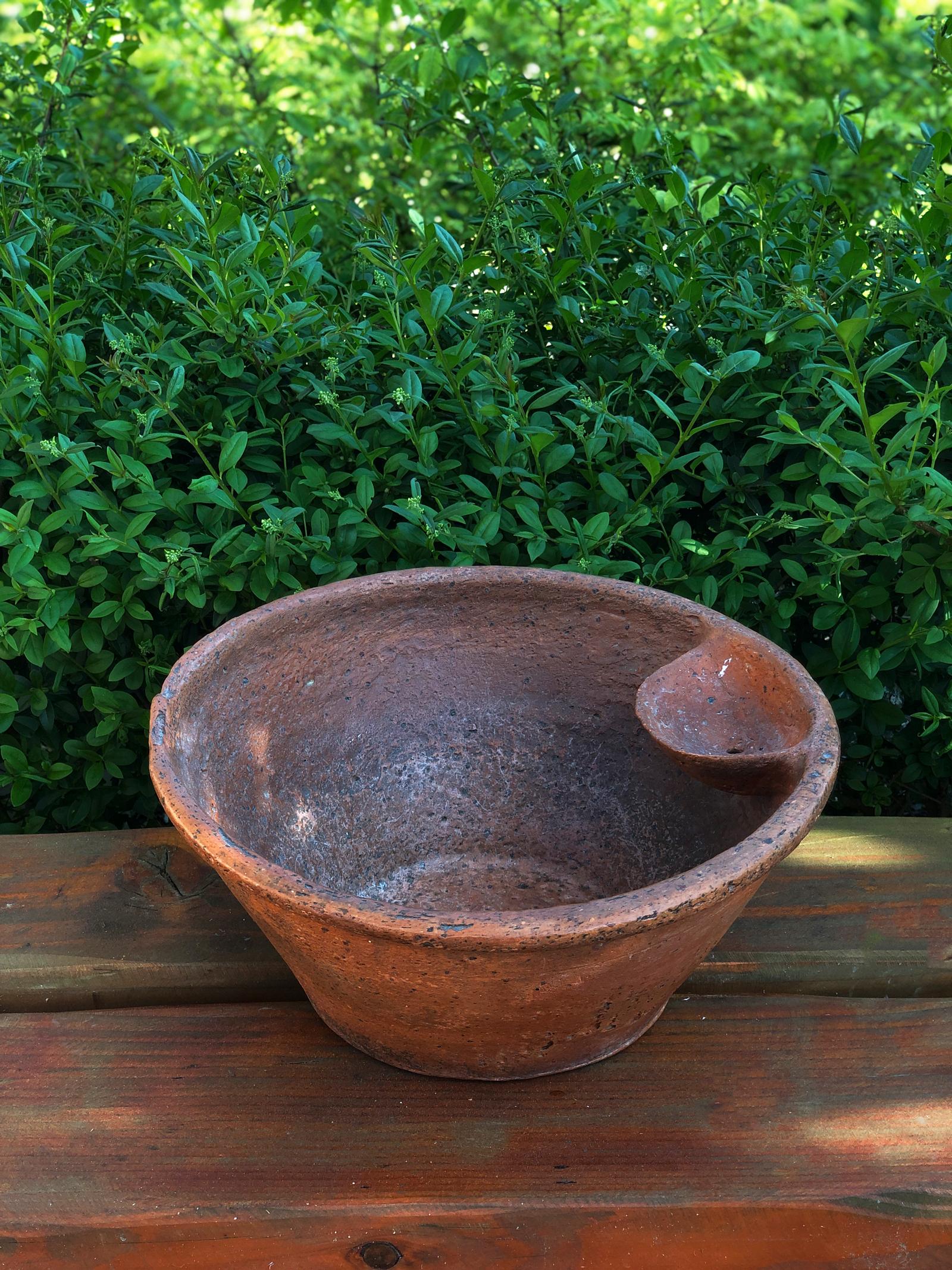 Hand-Crafted French Rustic and Rural Wash Basin Early 19th in Terracotta For Sale