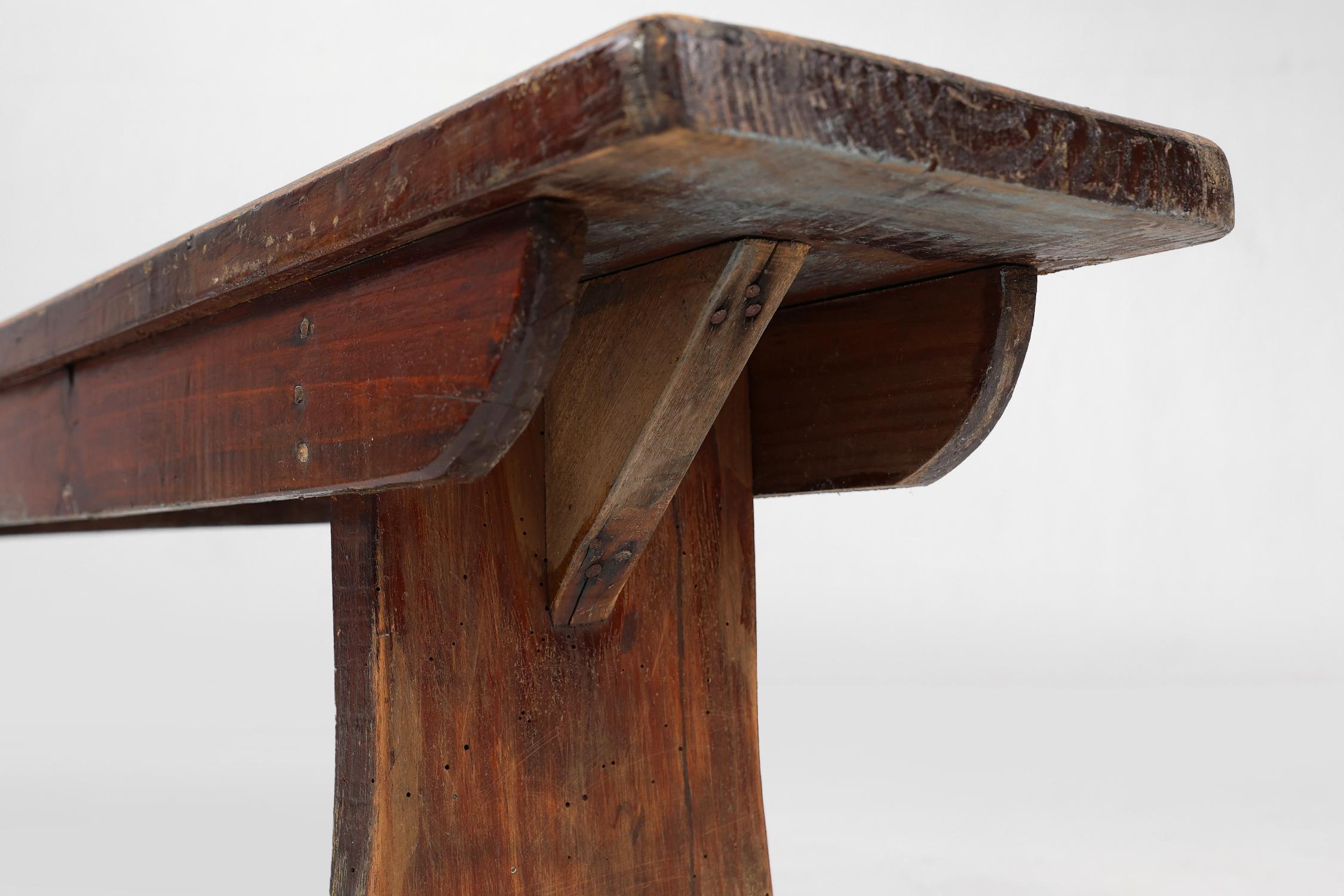 French Rustic brown oak wooden bench, ca. 1900 For Sale 1